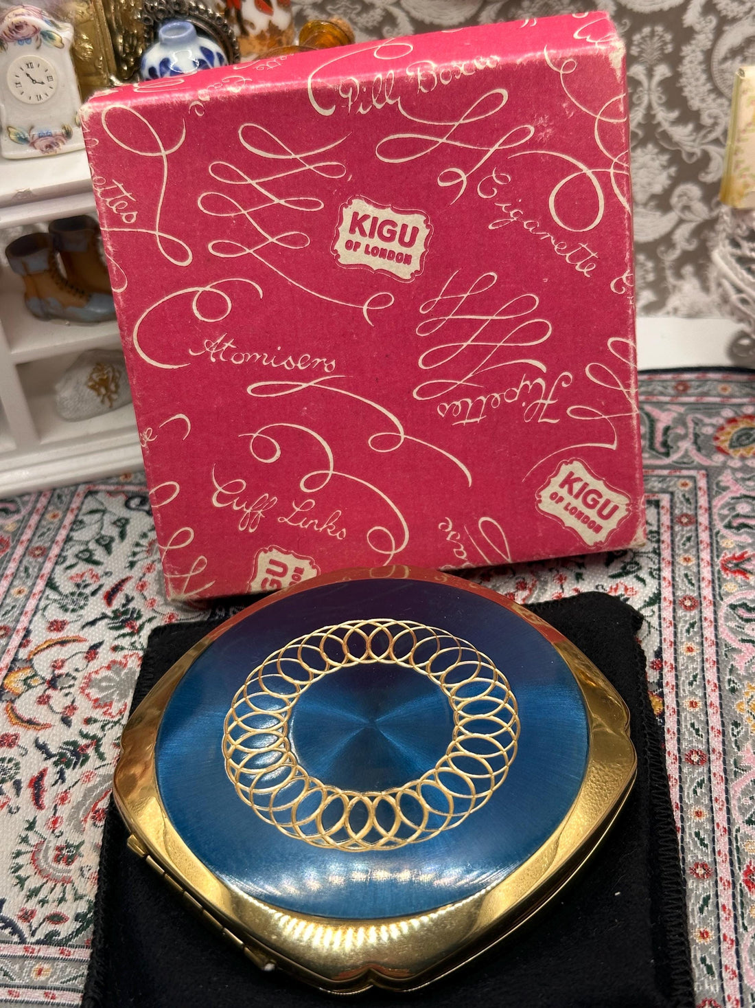 Kigu Compacts: The History of One of Britain's Finest Vanity Brands