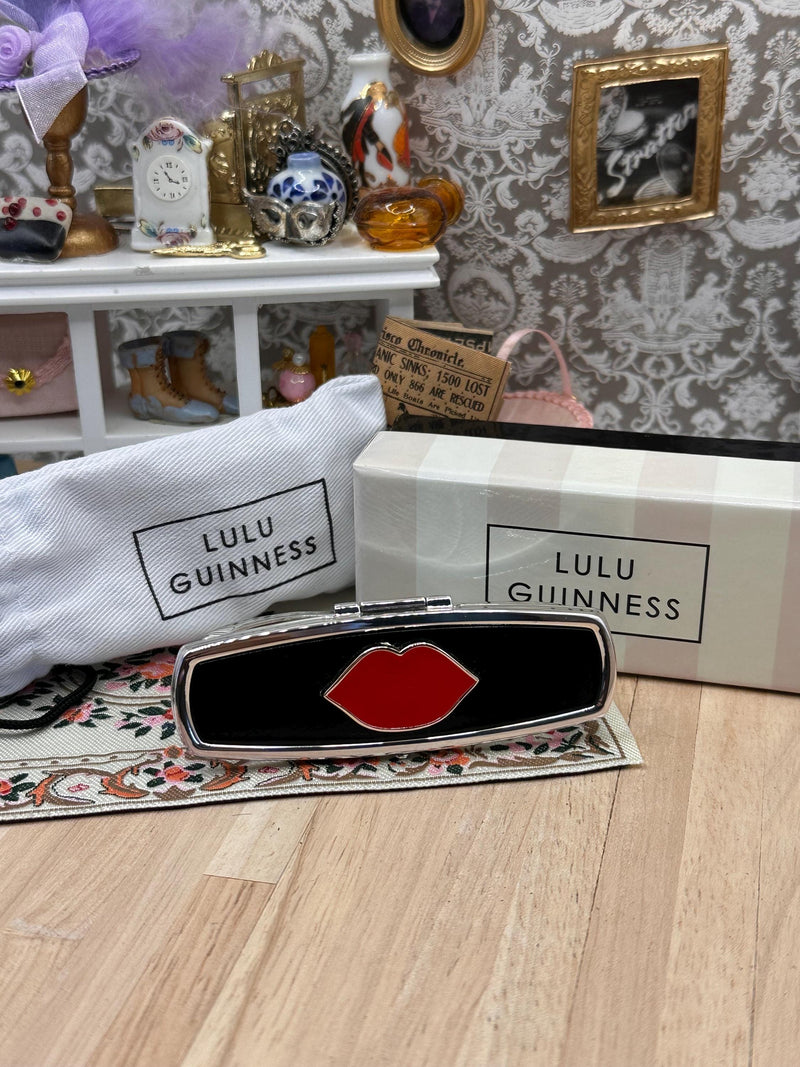 Lulu Guinness for Stratton Lipview red lips boxed unused
