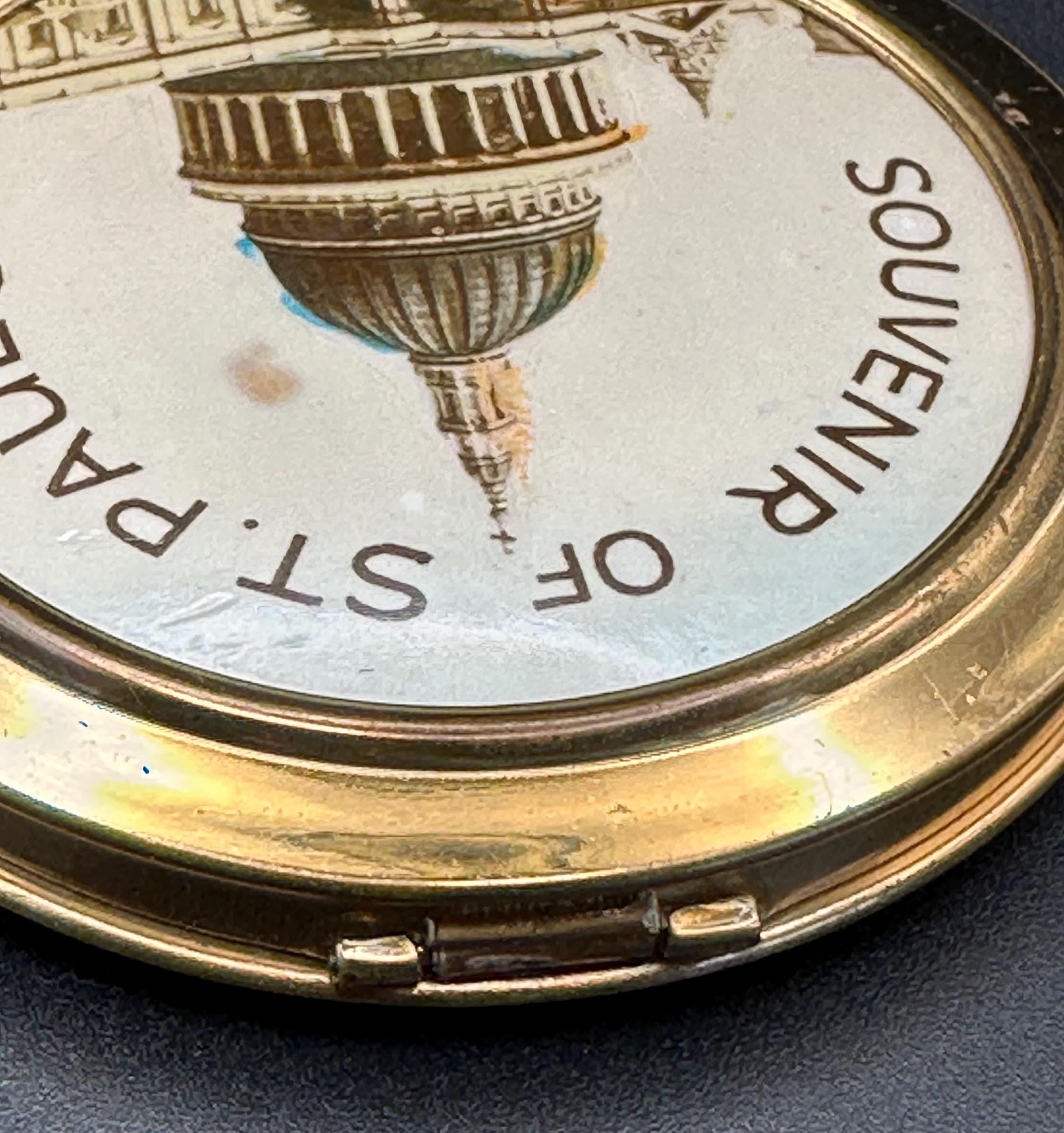 Vintage St Paul's Cathedral Powder Compact: London Souvenir Makeup Mirror