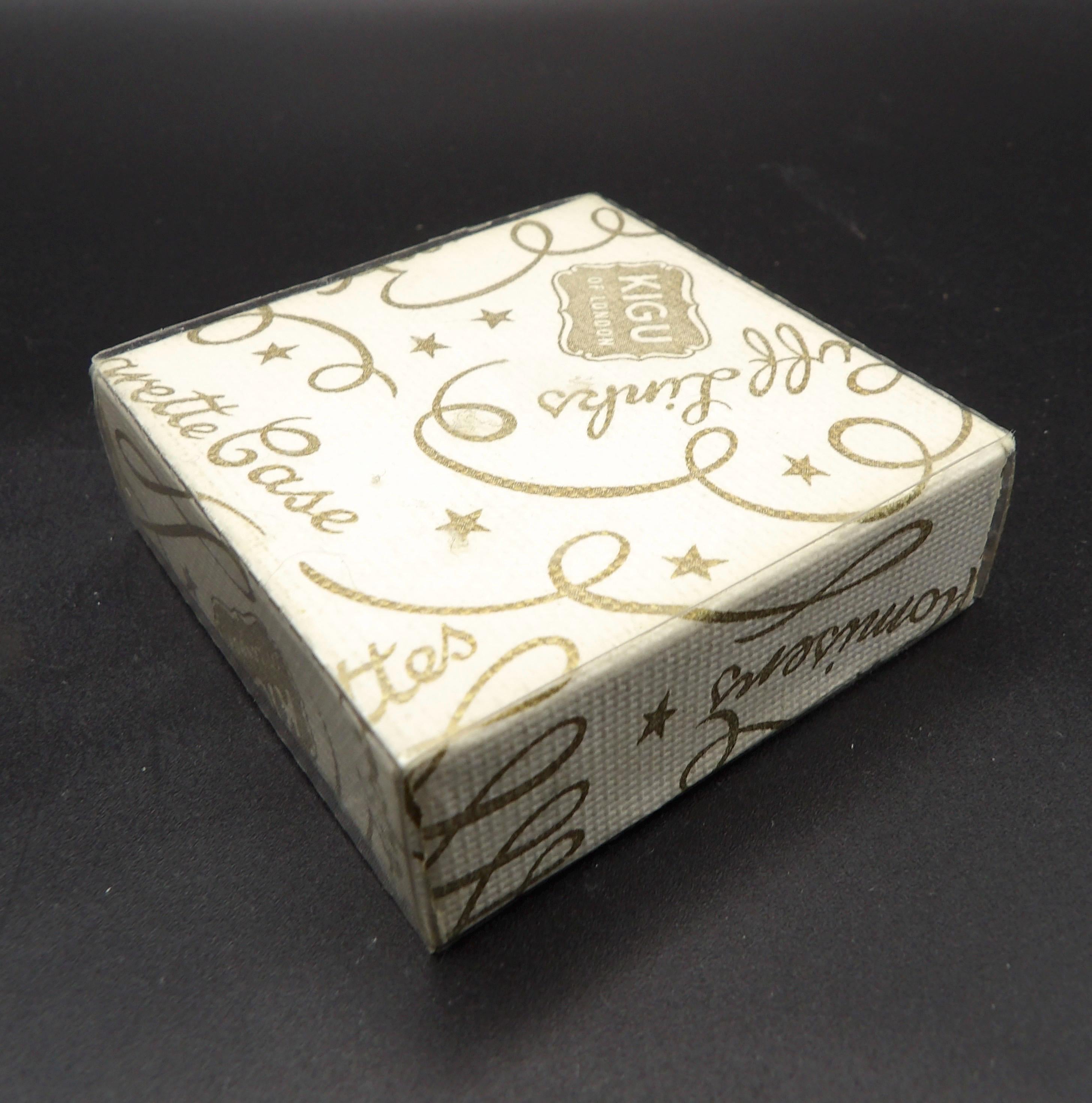 Vintage Kigu Pill Box – Cream Enamel Hummingbird Design, Mirror, Three-Section Divider, Original Box, England