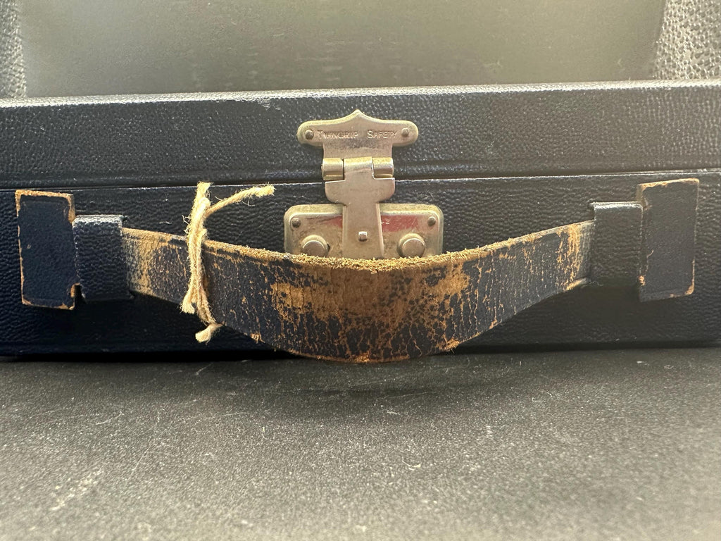 Vintage Innoxa “Regal” Vanity Case with Key – London Old Bond Street Beauty Box