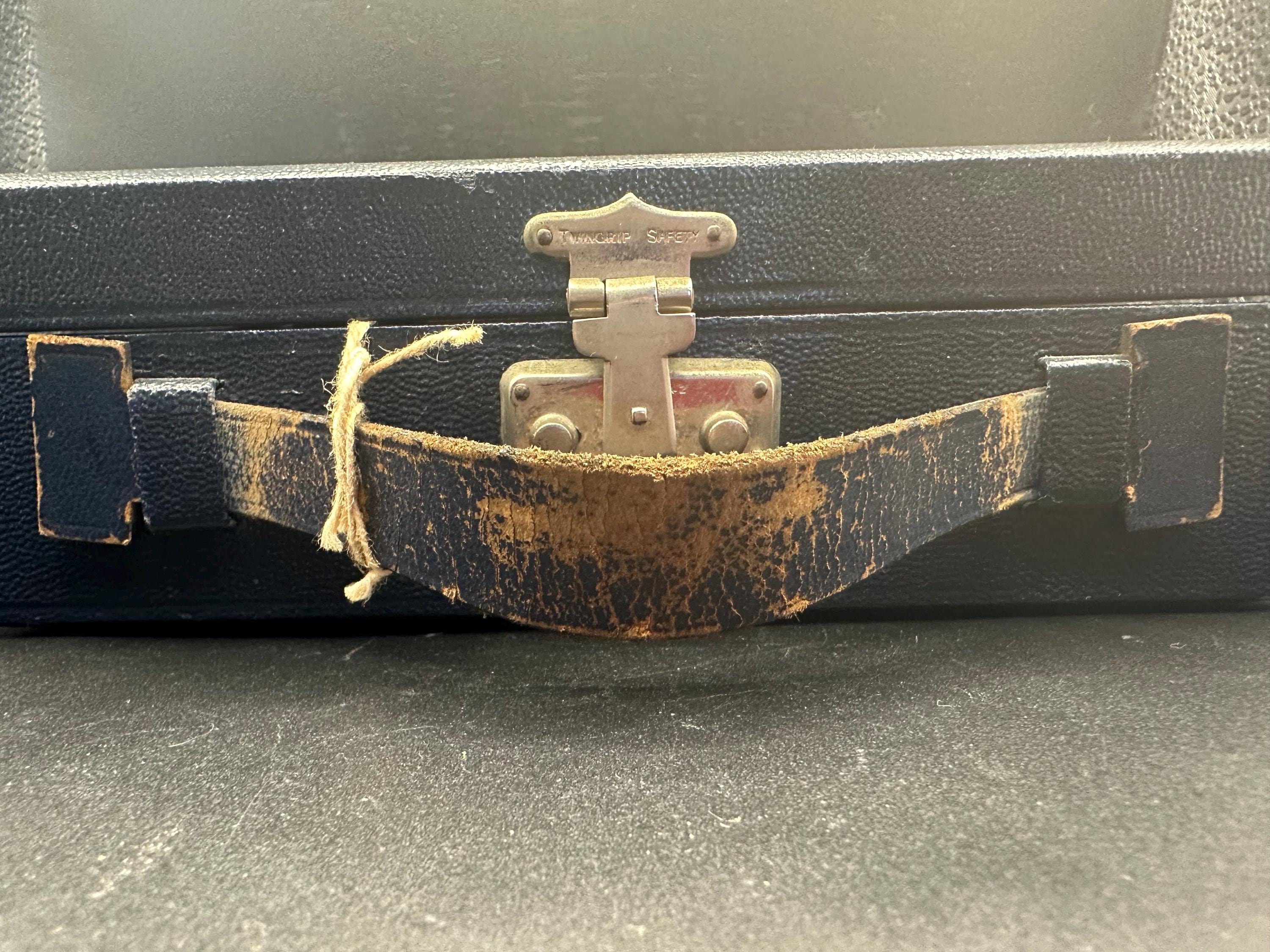 Vintage Innoxa “Regal” Vanity Case with Key – London Old Bond Street Beauty Box