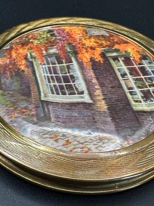 1950s Vintage Pygmalion Collectible powder compact with Original Mirror, Cottage Scene Retro Beauty Vanity