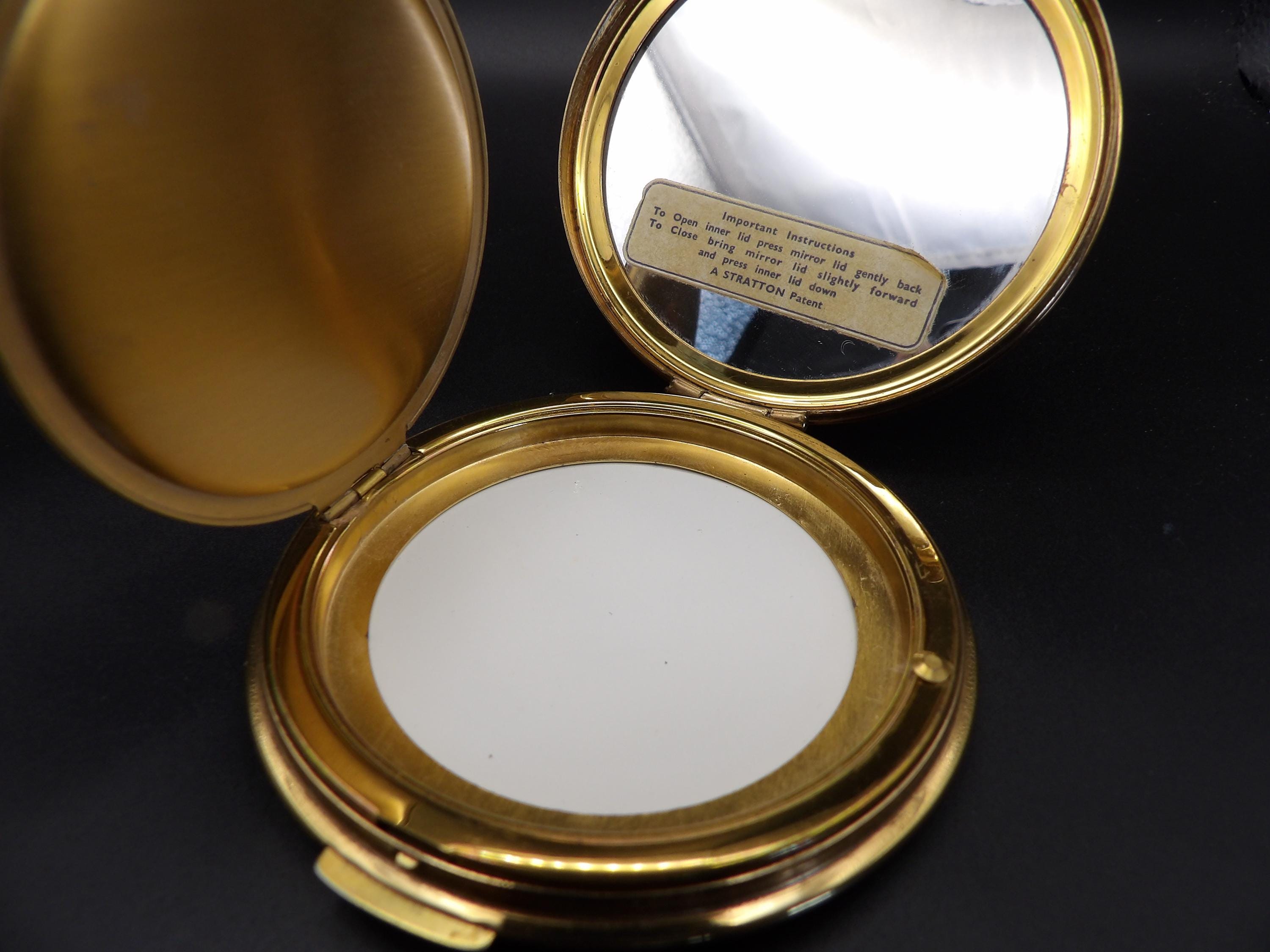 Classic Stratton Gold Guilloché Powder Compact – Original Instructions, Mid-Century British