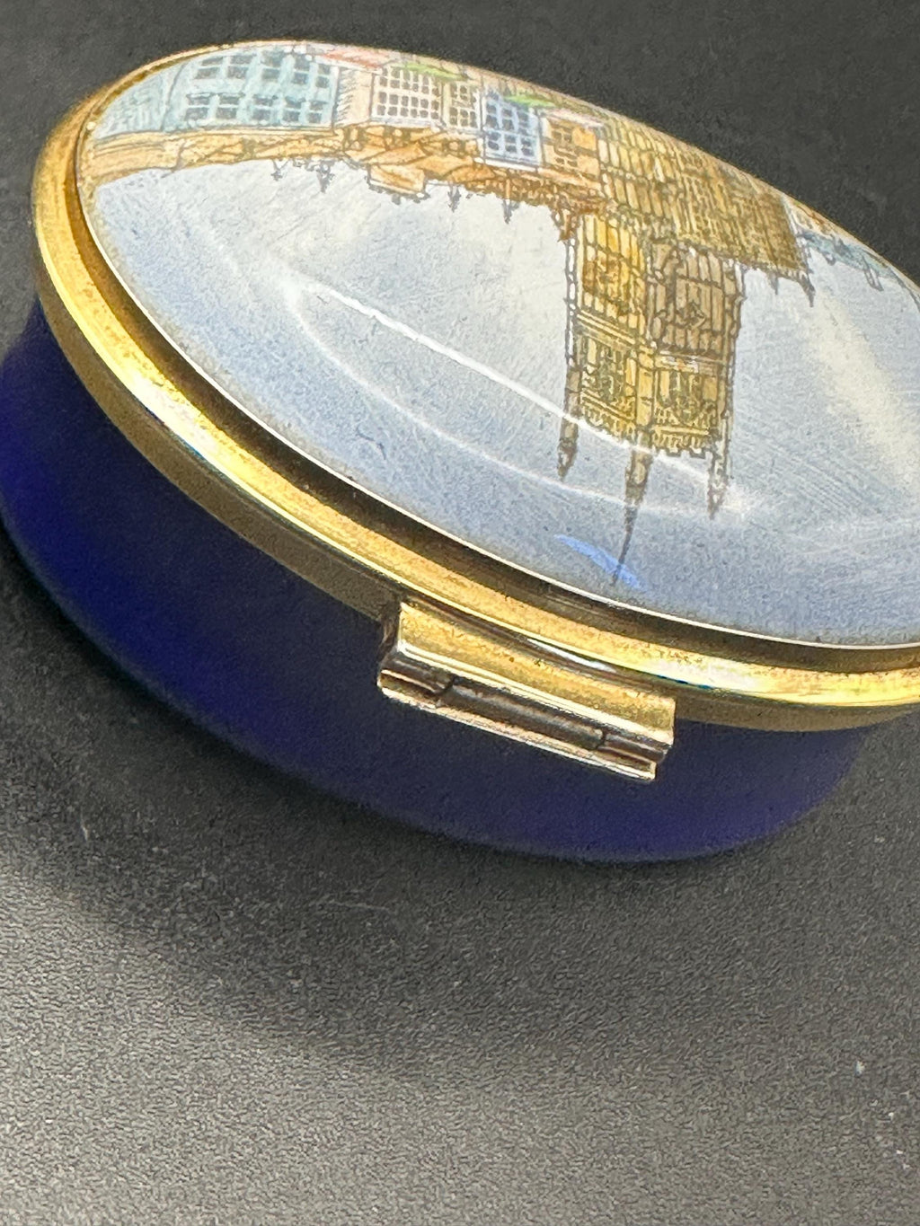 Staffordshire Enamels Trinket Pot – Market Square and Church, Cirencester – English Enamel Box