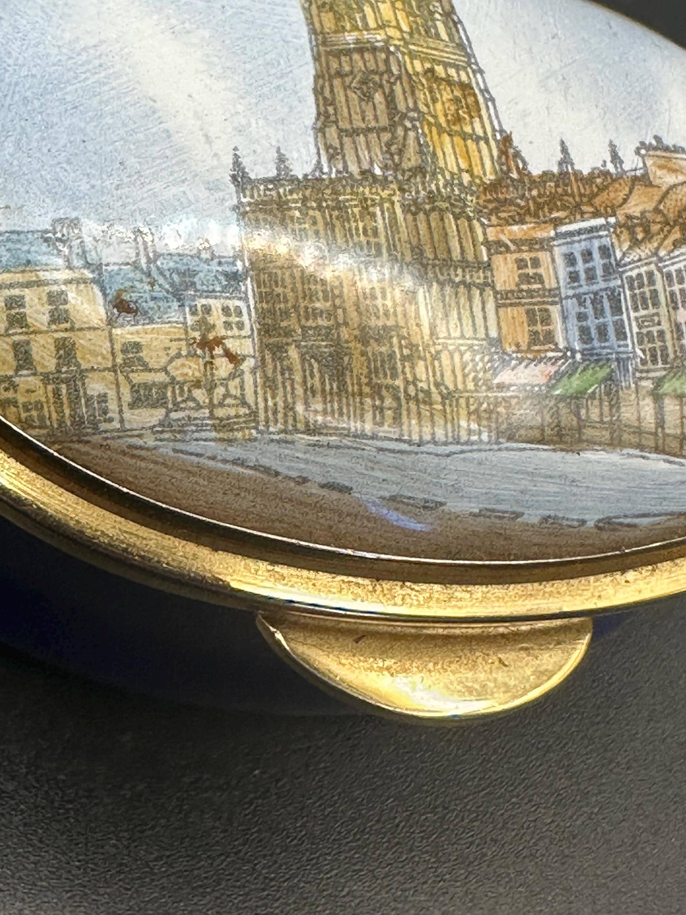 Staffordshire Enamels Trinket Pot – Market Square and Church, Cirencester – English Enamel Box