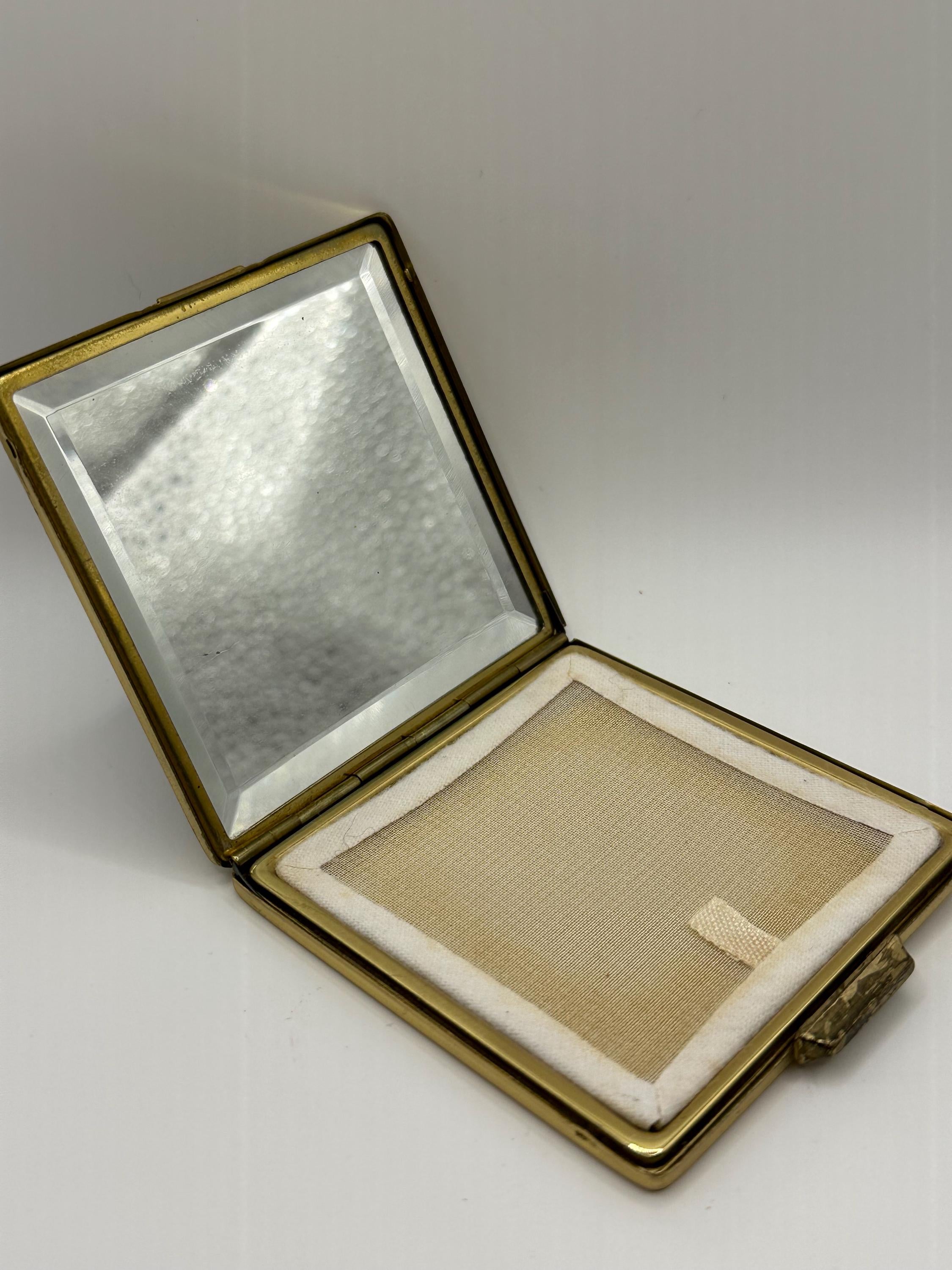 Vintage Floral Needlepoint Powder Compact | Gold Tone | 7cm Square