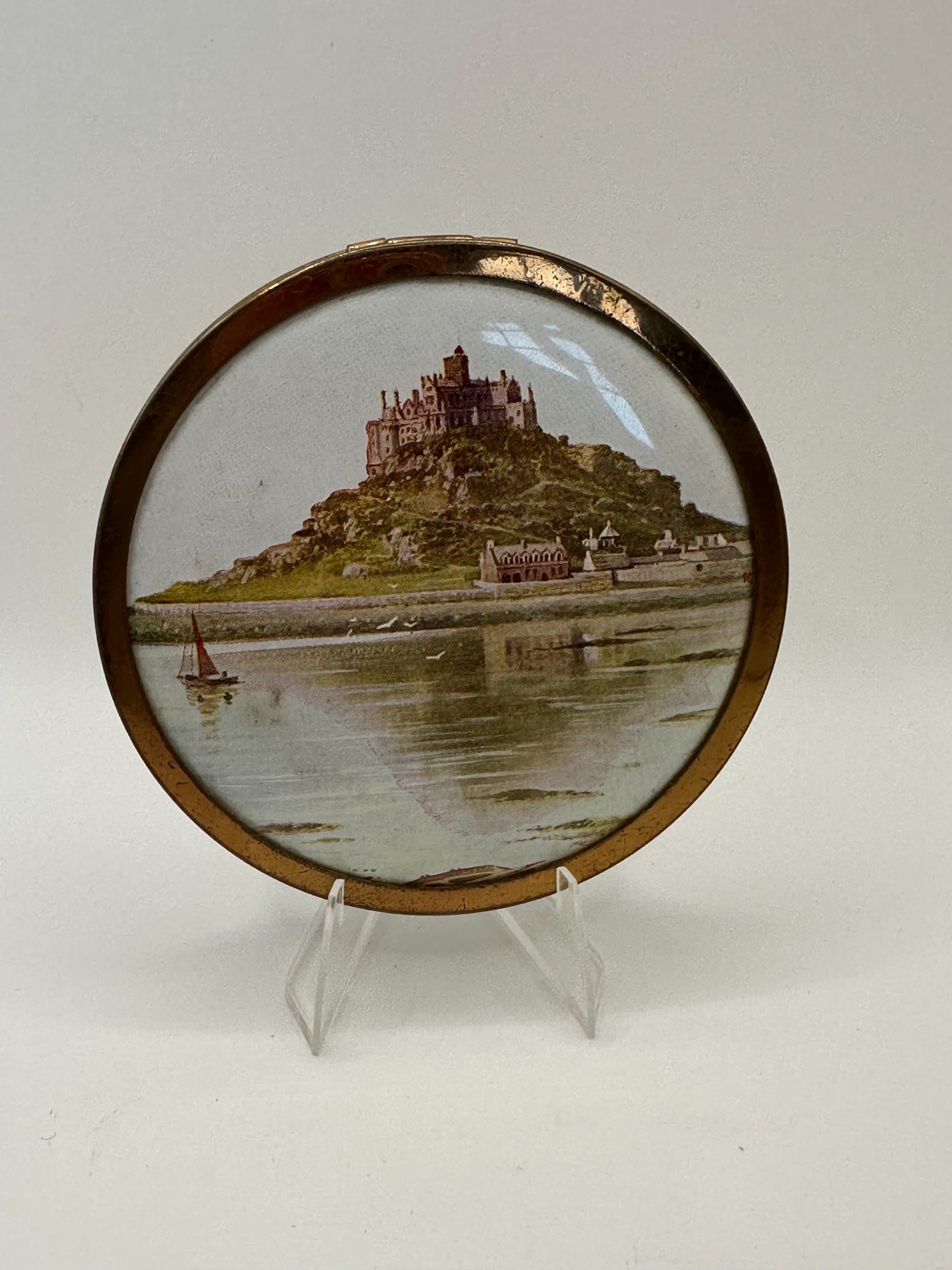 Vintage Souvenir Powder Compact – St Michael’s Mount, Cornwall – Collectable Vanity Accessory