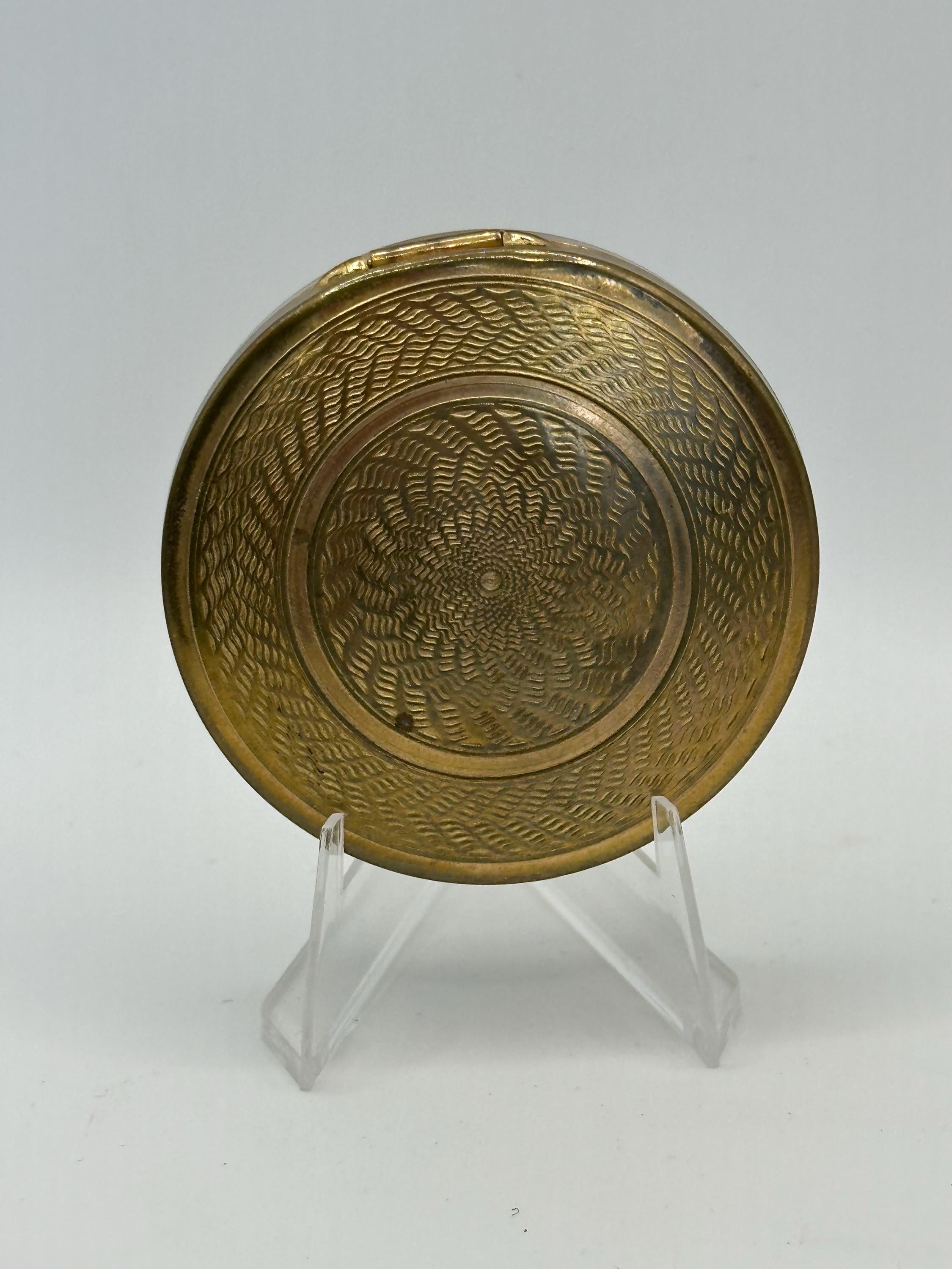 Vintage Kirkwall Souvenir Powder Compact – Marbled Enamel, Crest, with Rachel Puff (5.5cm)