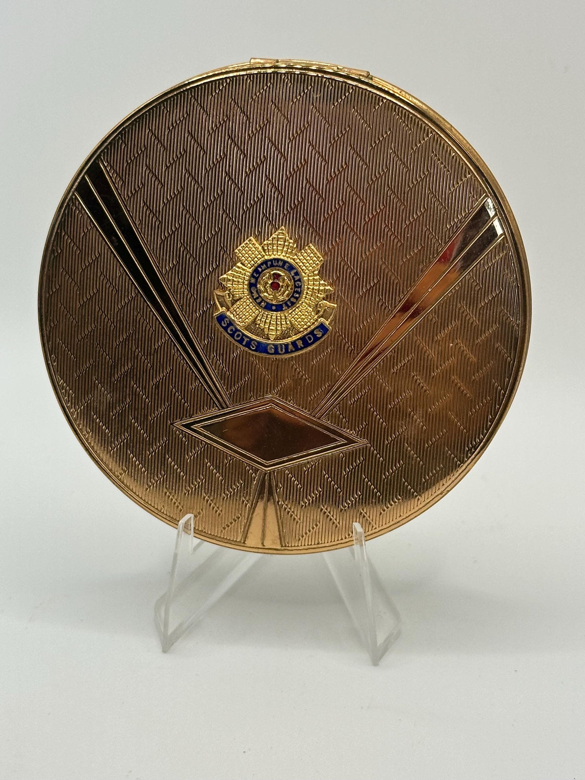 Vintage Scots Guards Powder Compact – Made in England – Art Deco Gold-Tone