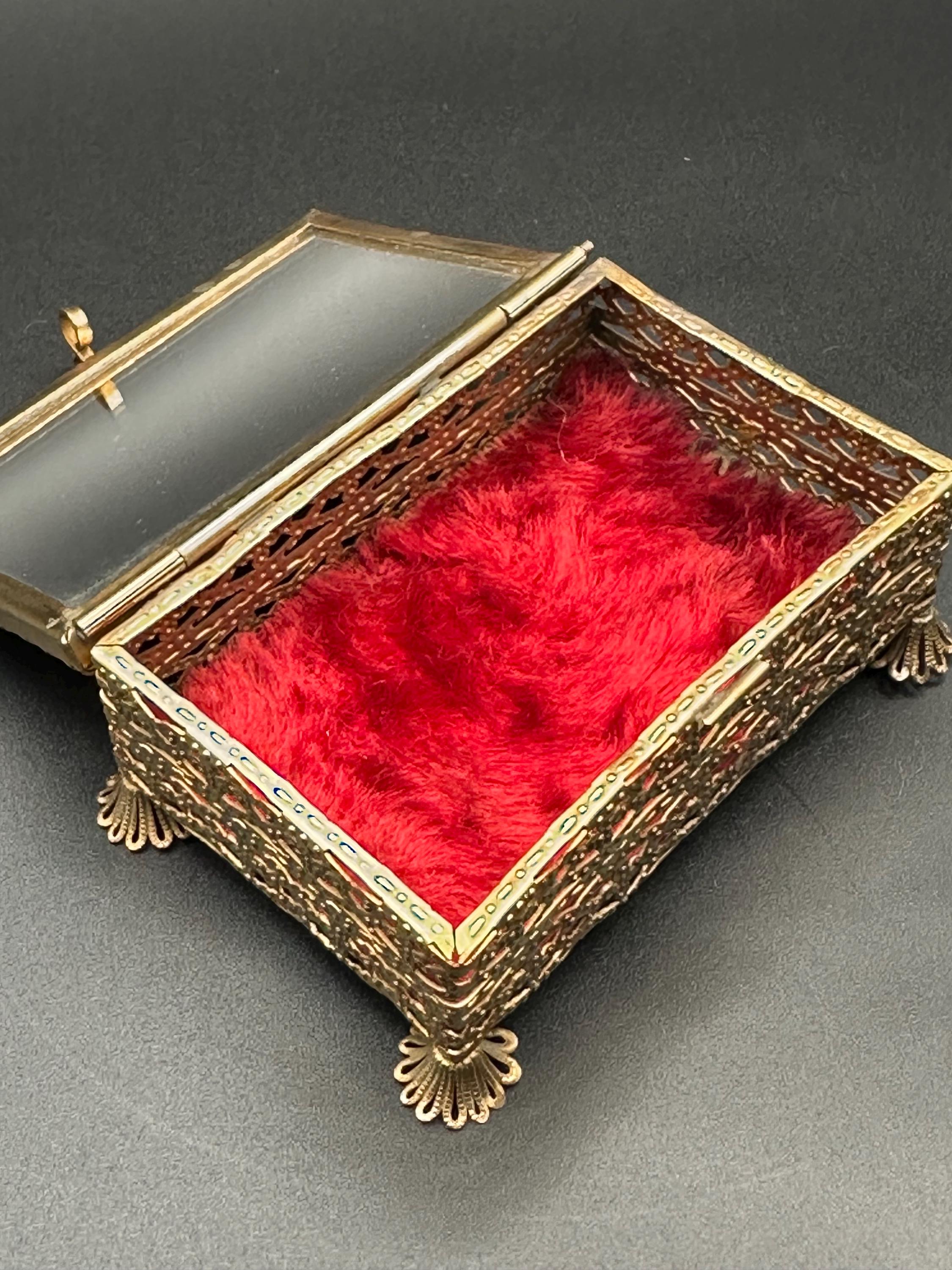 Vintage Ormolu Filigree Jewelry Box: San Sebastián Photo Lid, Trinket Box