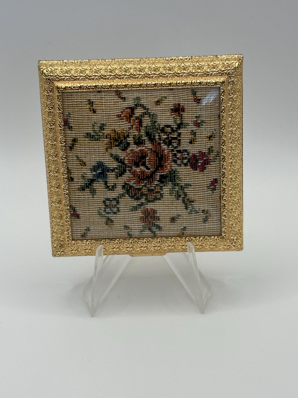 Mint Regent of London Petit-Point Powder Compact: 1950s Gold Vanity, Boxed