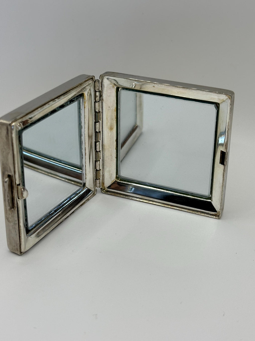 Vintage Marbled Celluloid Compact Mirror: Floral Appliqué, Magnifying, 1930s-50s