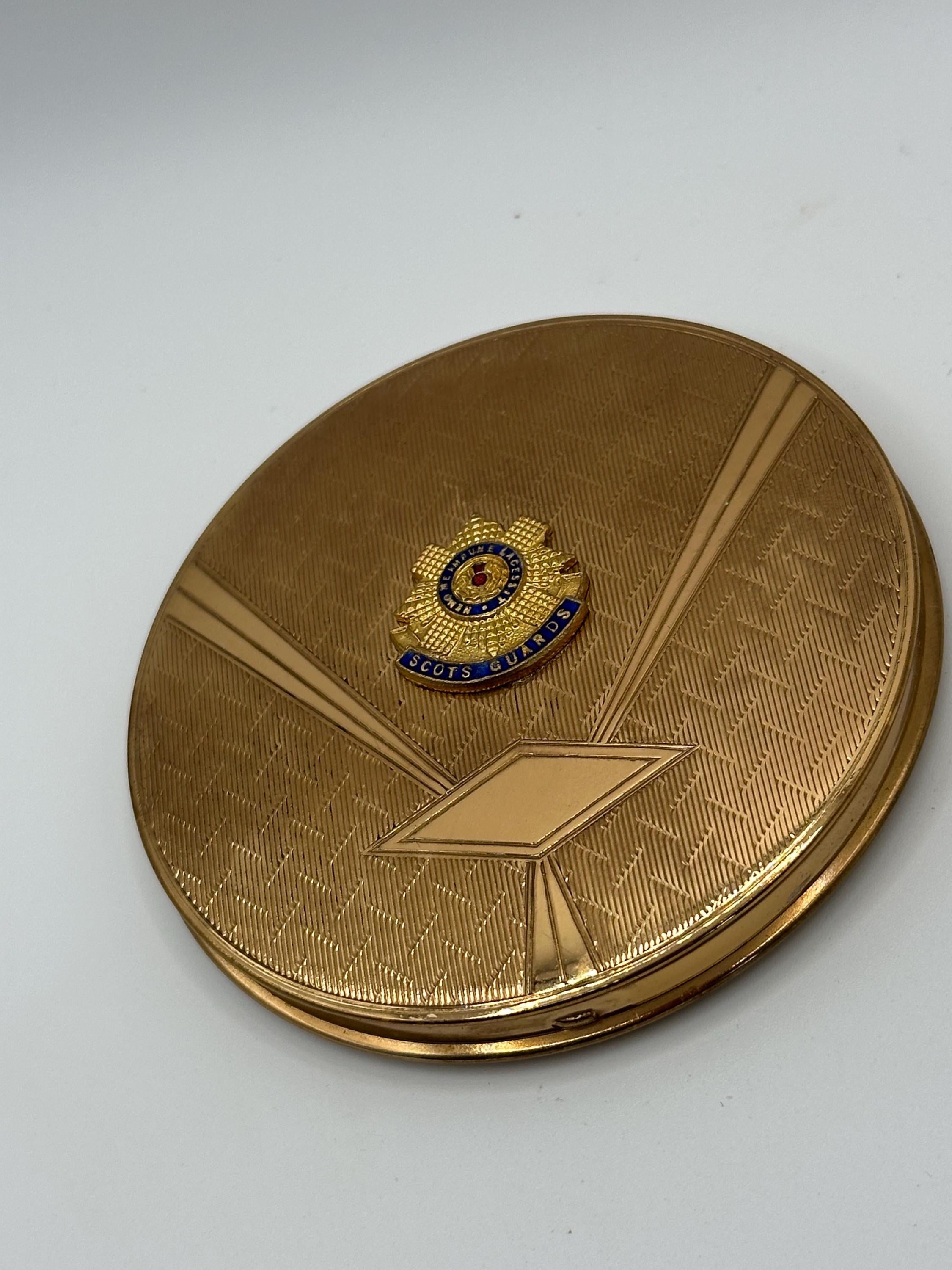 Vintage Scots Guards Powder Compact – Made in England – Art Deco Gold-Tone