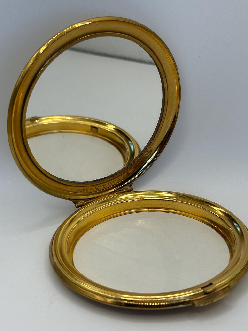 Vintage Kigu of London Powder Compact – Floral Enamel, Gold-Tone Guilloché, Original Puff & Mirror
