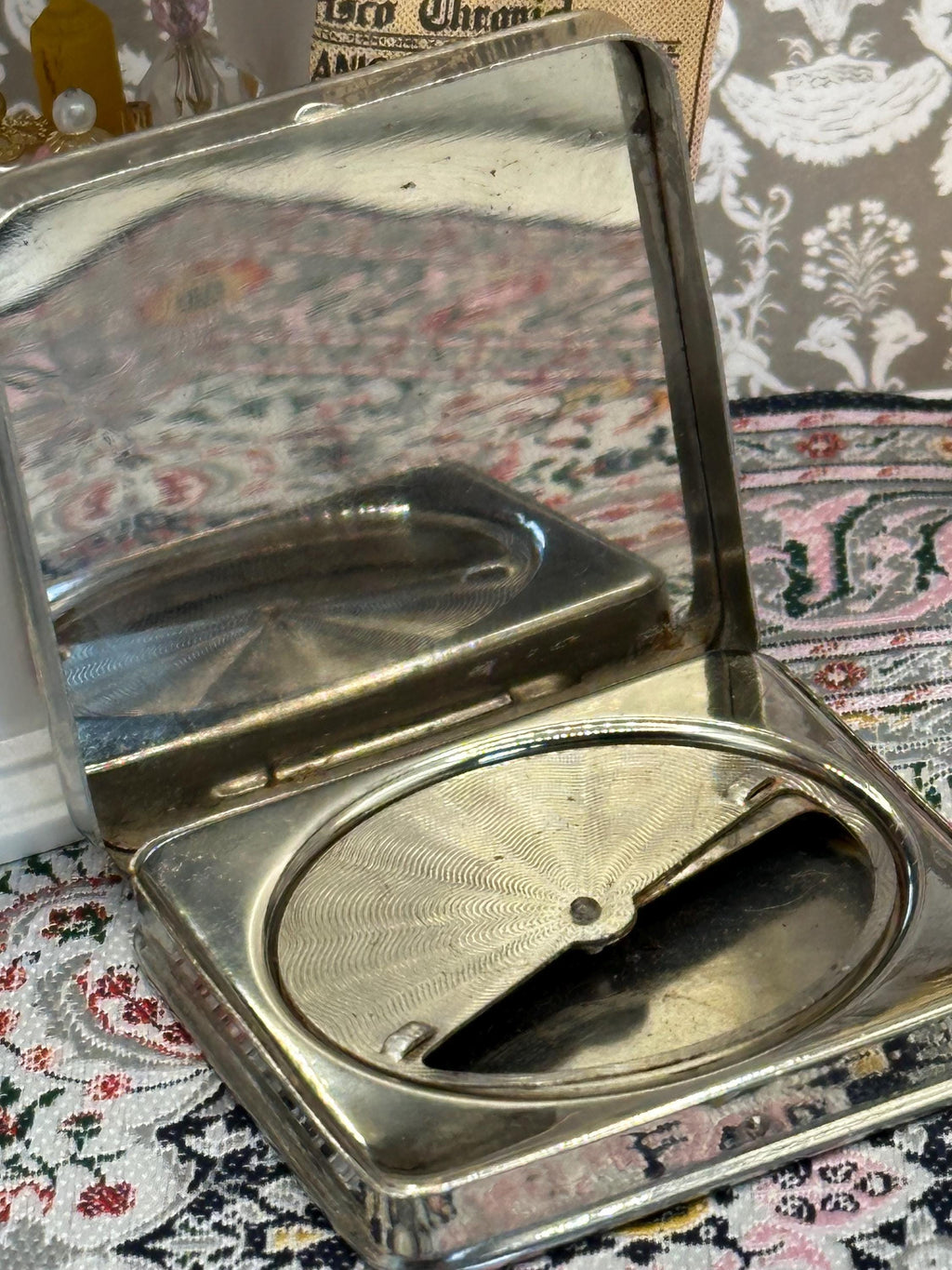 Vintage Stratton Stratnoid Powder Compact: Silver-tone Guilloché, 1930s Vanity
