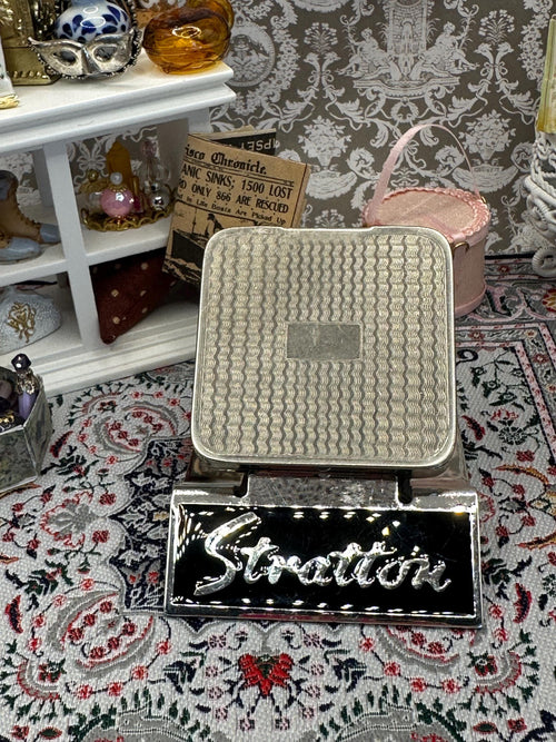 Vintage Stratton Stratnoid Powder Compact: Silver-tone Guilloché, 1930s Vanity
