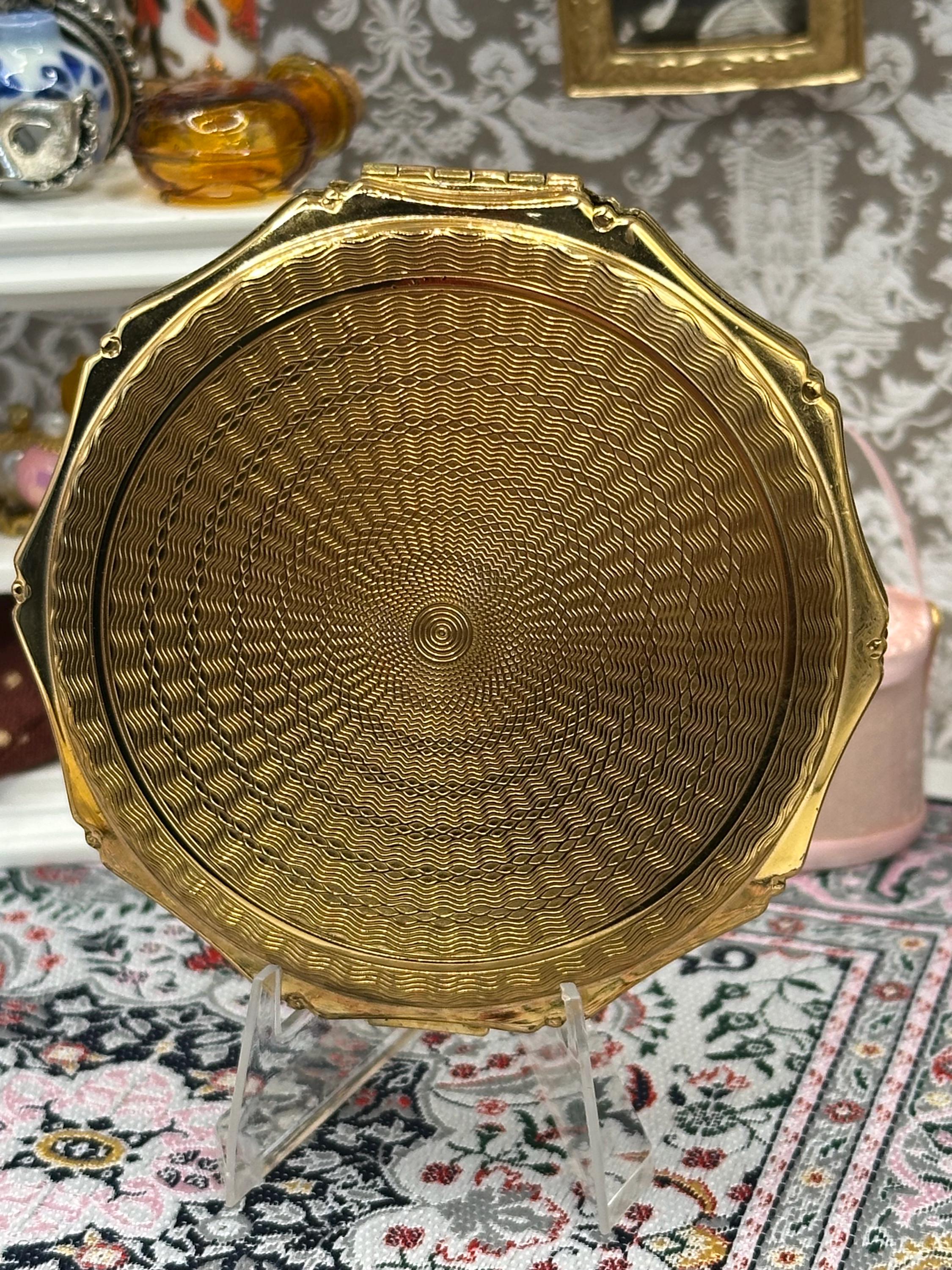 Vintage Kigu Powder Compact - Floral Enamel, Scalloped Gold-Tone Case 1950s/60s