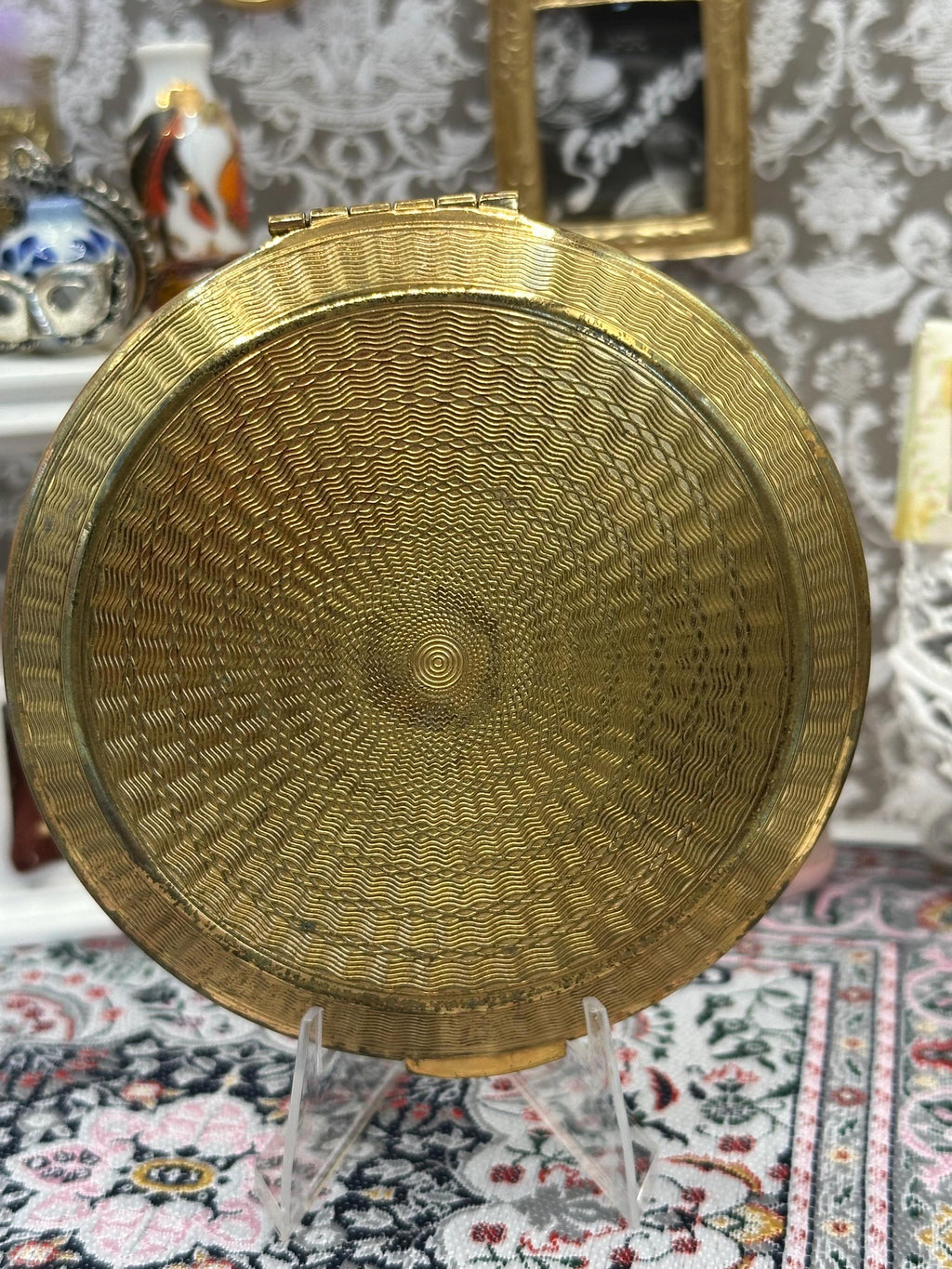 Vintage Kigu of London Powder Compact | Gold-Tone Filigree Rose | Boxed | 8cm