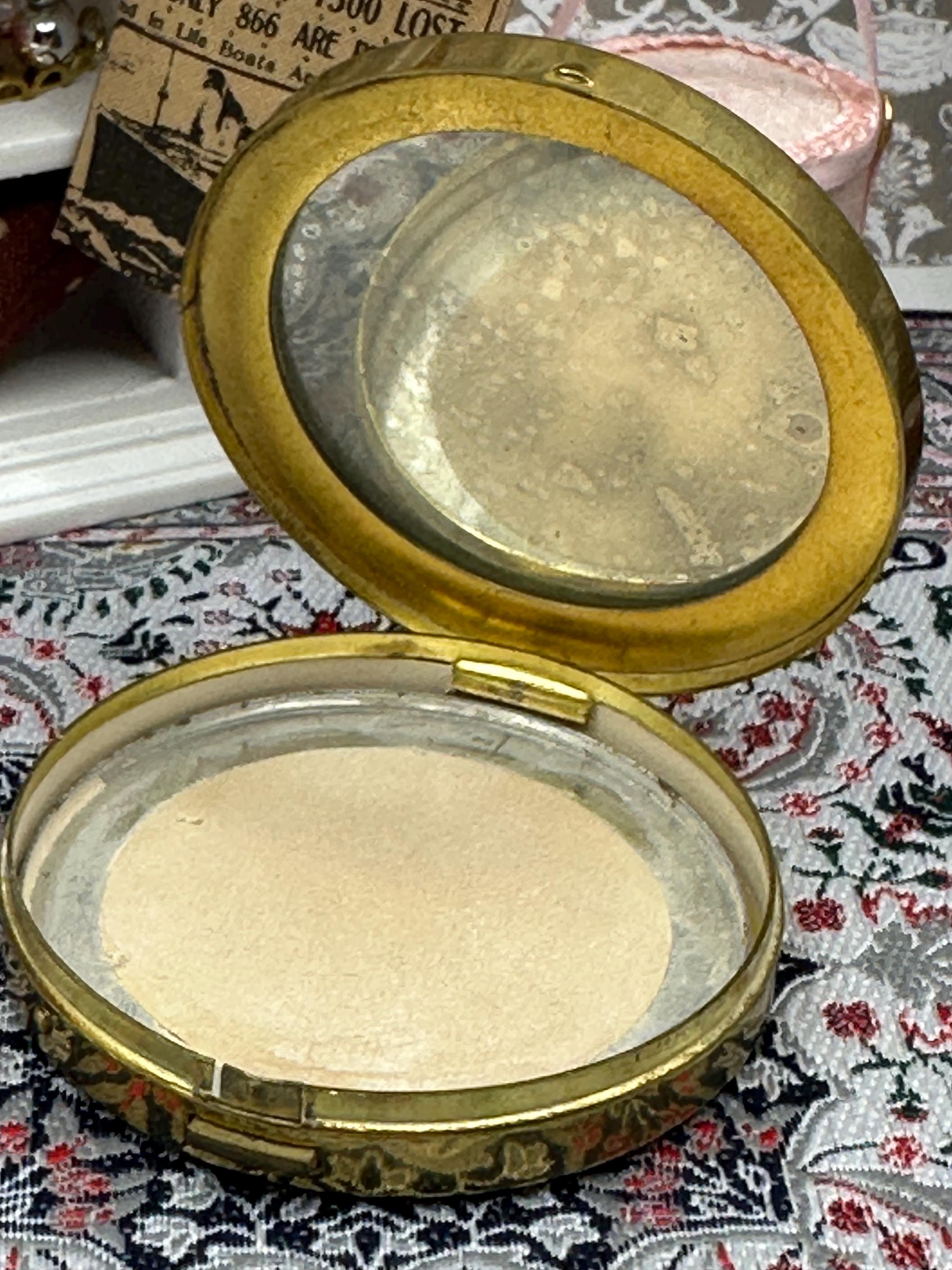 Rare Vintage Coty Paris St. Bartholomew Powder Compact – Foiled Lid, 5.5cm, Art Deco Era