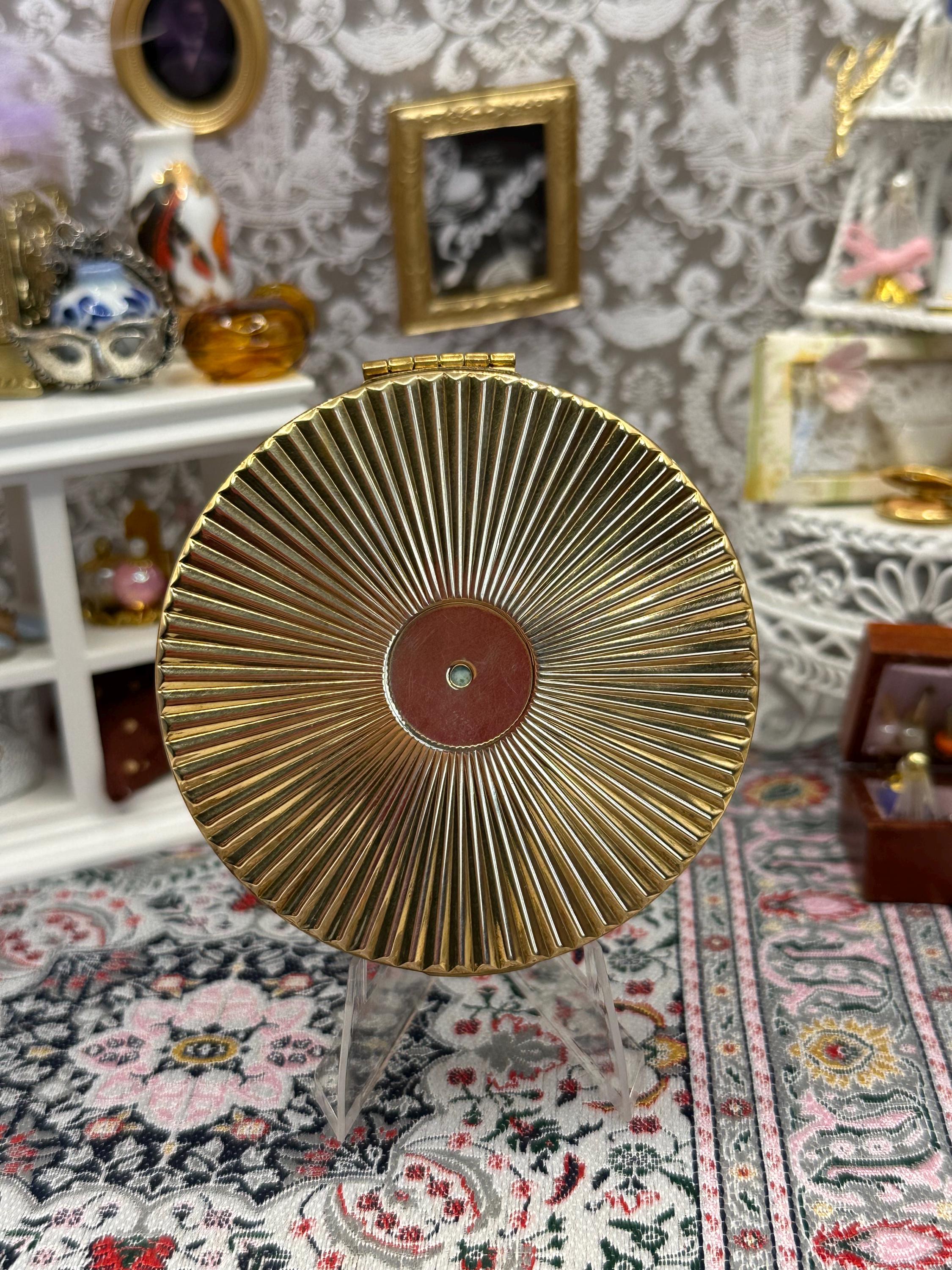 Vintage Mascot Red Enamel Powder Compact – Gold Starburst, 7cm