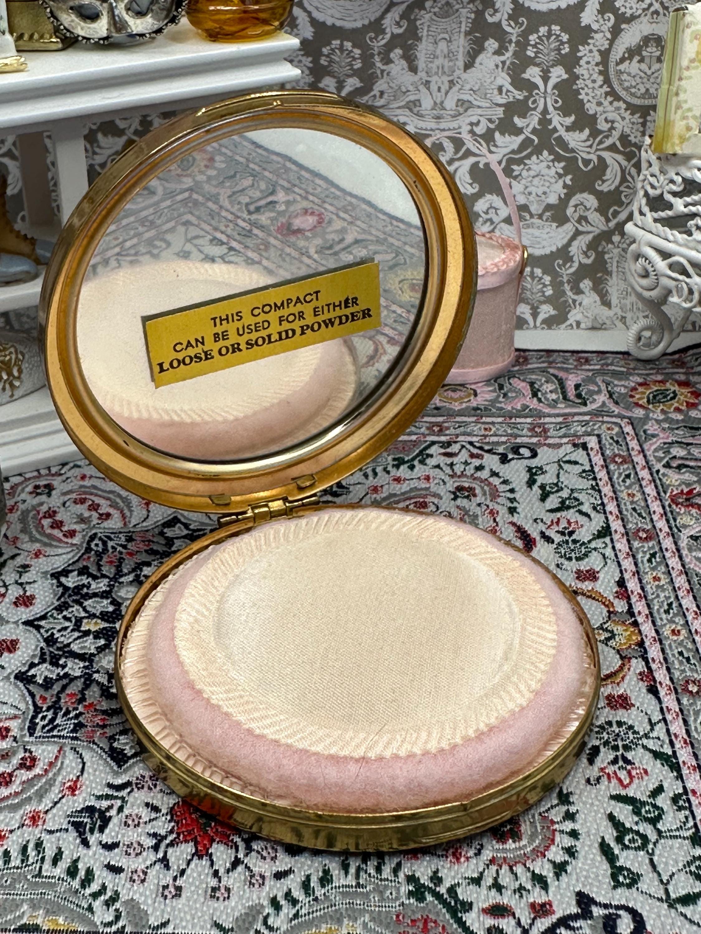 Vintage Mascot Red Enamel Powder Compact – Gold Starburst, 7cm