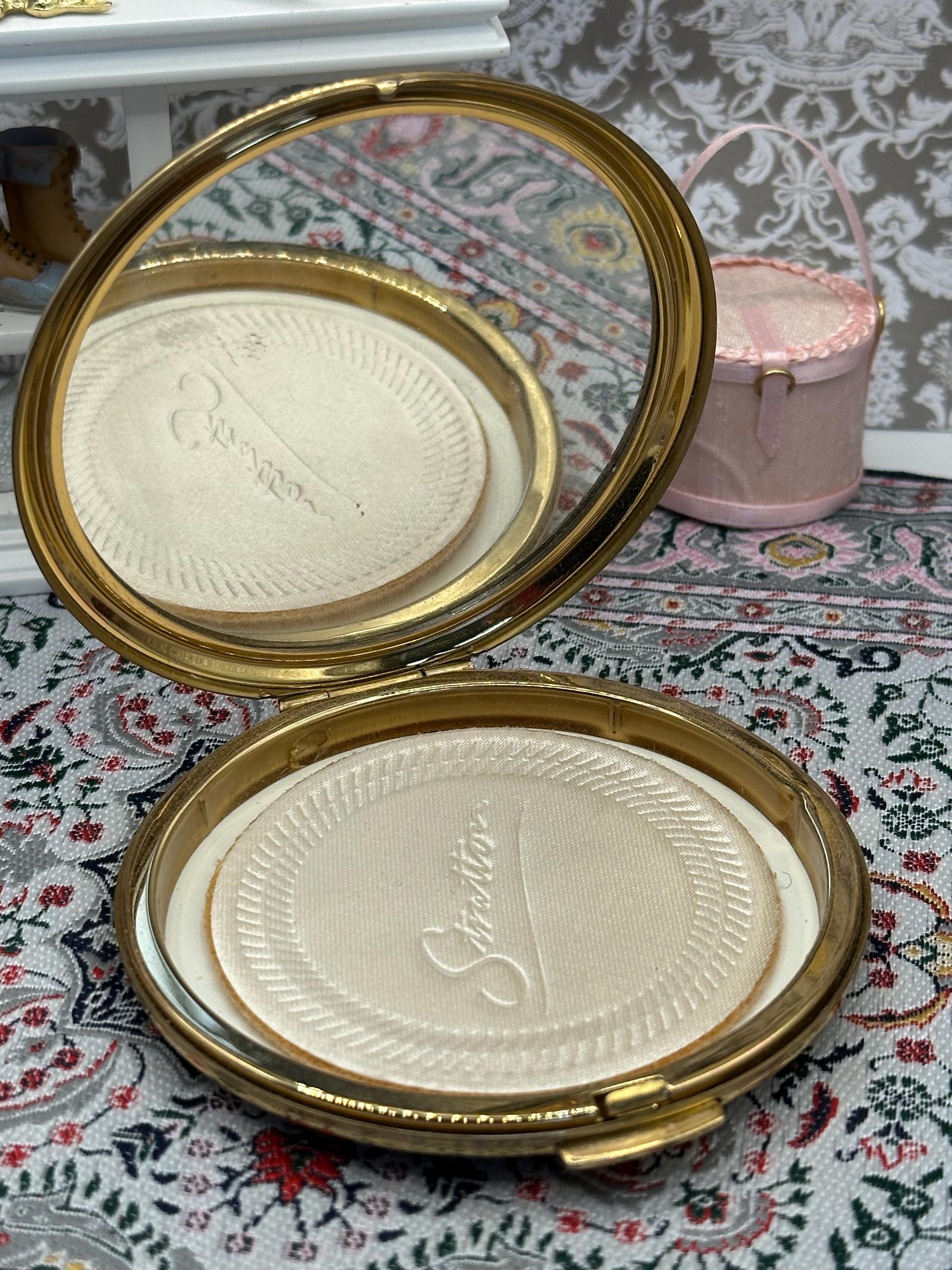 Vintage Stratton Powder Compact | Floral Porcelain Effect Lid, Made in England