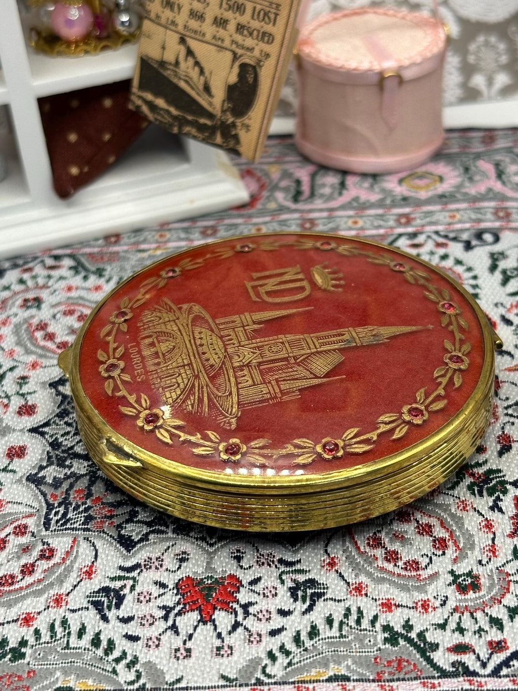 Vintage Lourdes Souvenir Powder Compact | Red Enamel ND Basilica Design, Gold Tone
