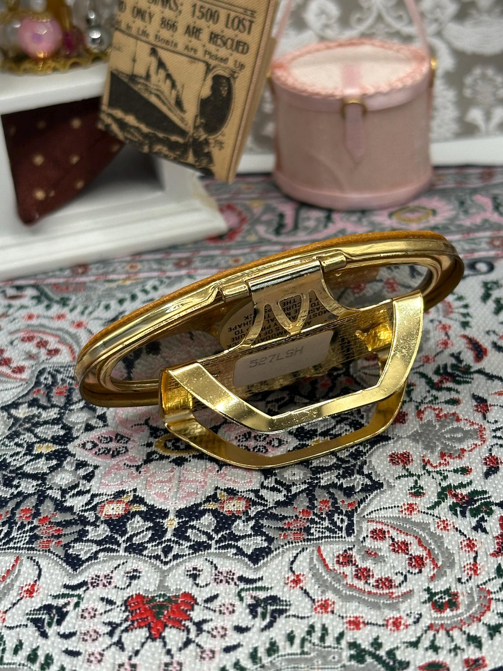 Vintage Stratton “Lipview” Lipstick Holder & Mirror – Tan Leather, Gold Tone Clip