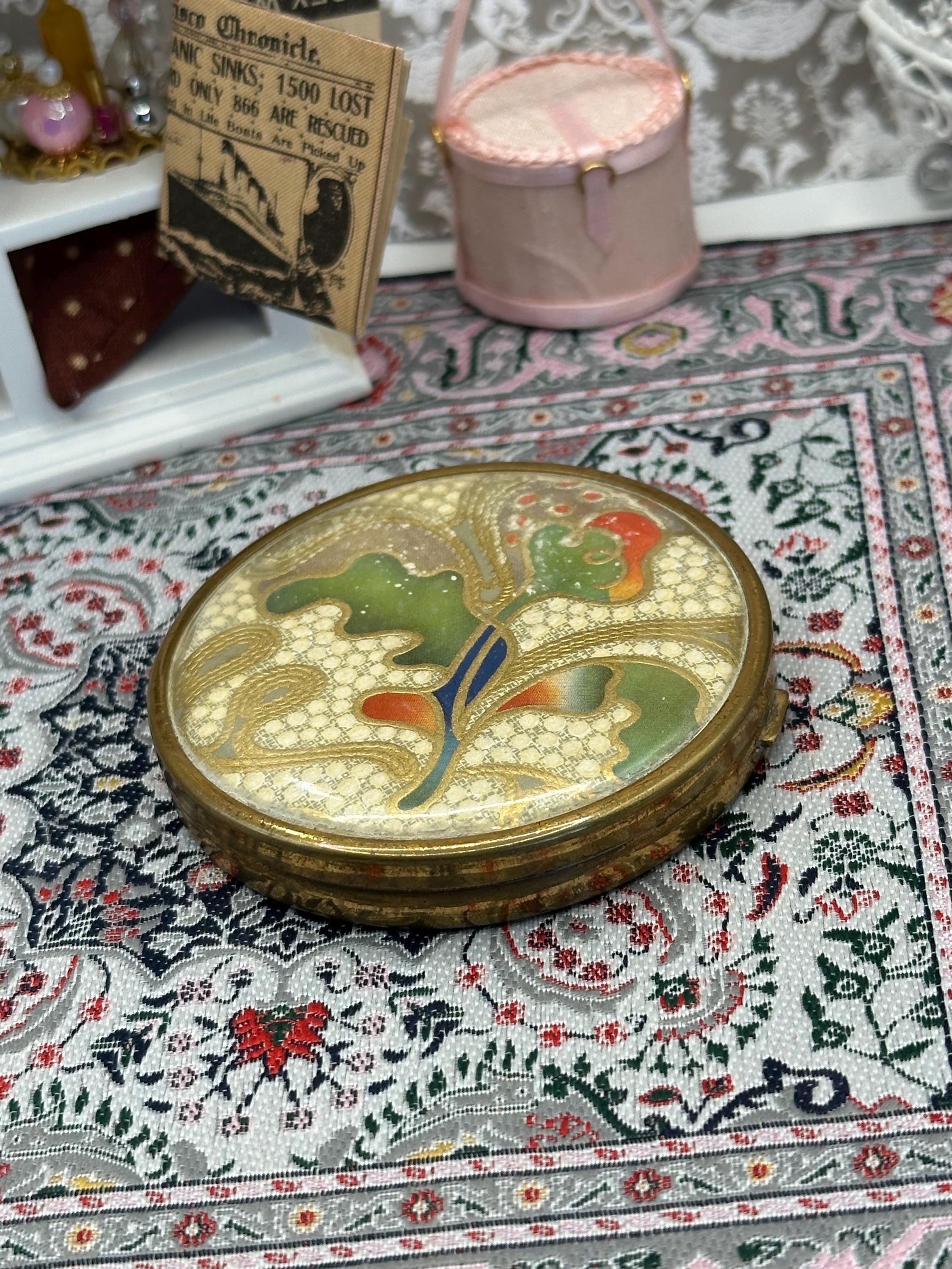 Vintage Coty Powder Compact | Art Deco Style Abstract Lid Design, 6.5 cm