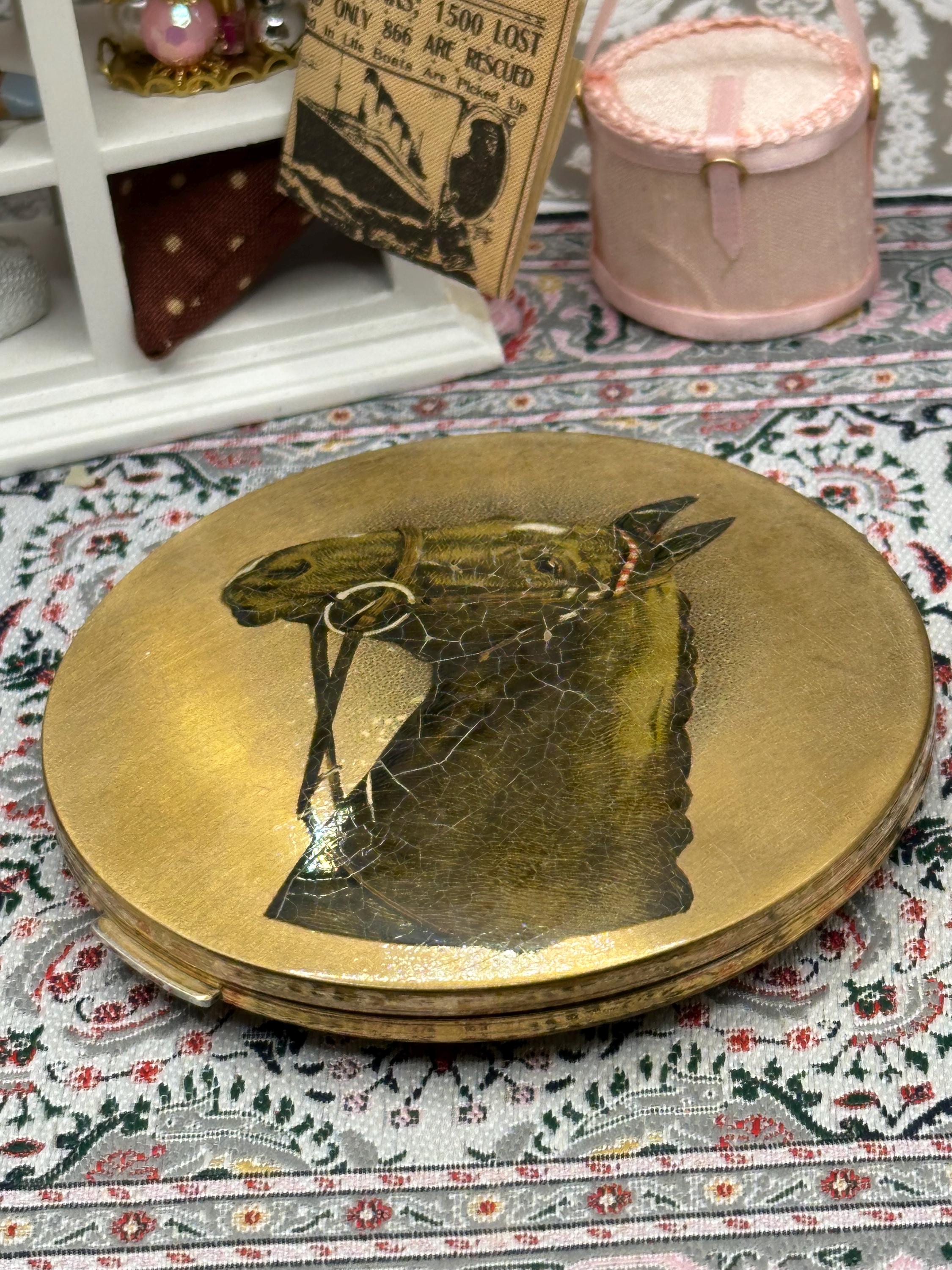 Vintage Stratton Horse Head Powder Compact - Collector's Piece