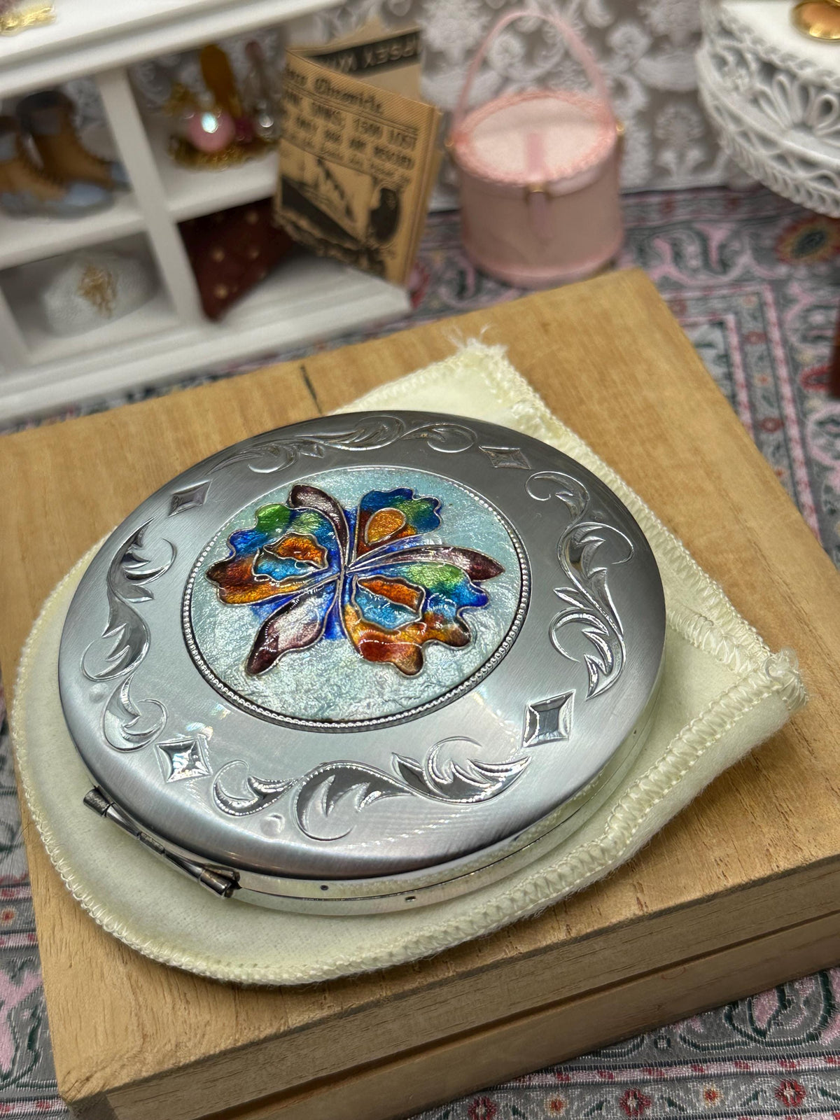 Vintage Nacon Silver Powder Compact – Enamelled Flower Design, Original Box