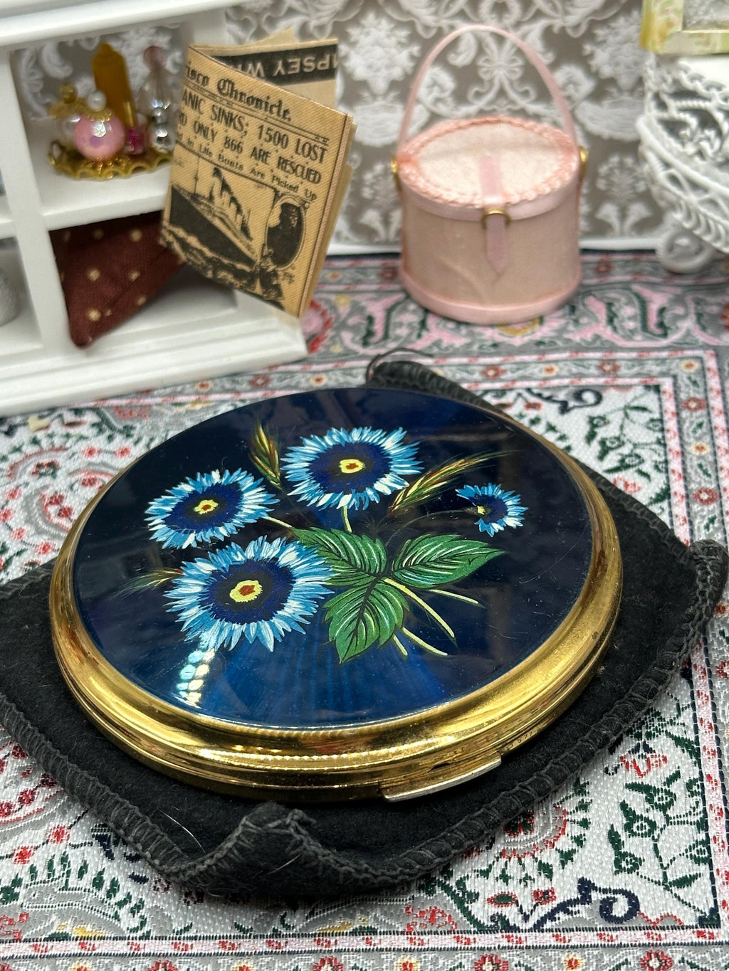 Vintage Stratton Powder Compact with Blue Floral Design on Navy – Gold Tone, With Pouch