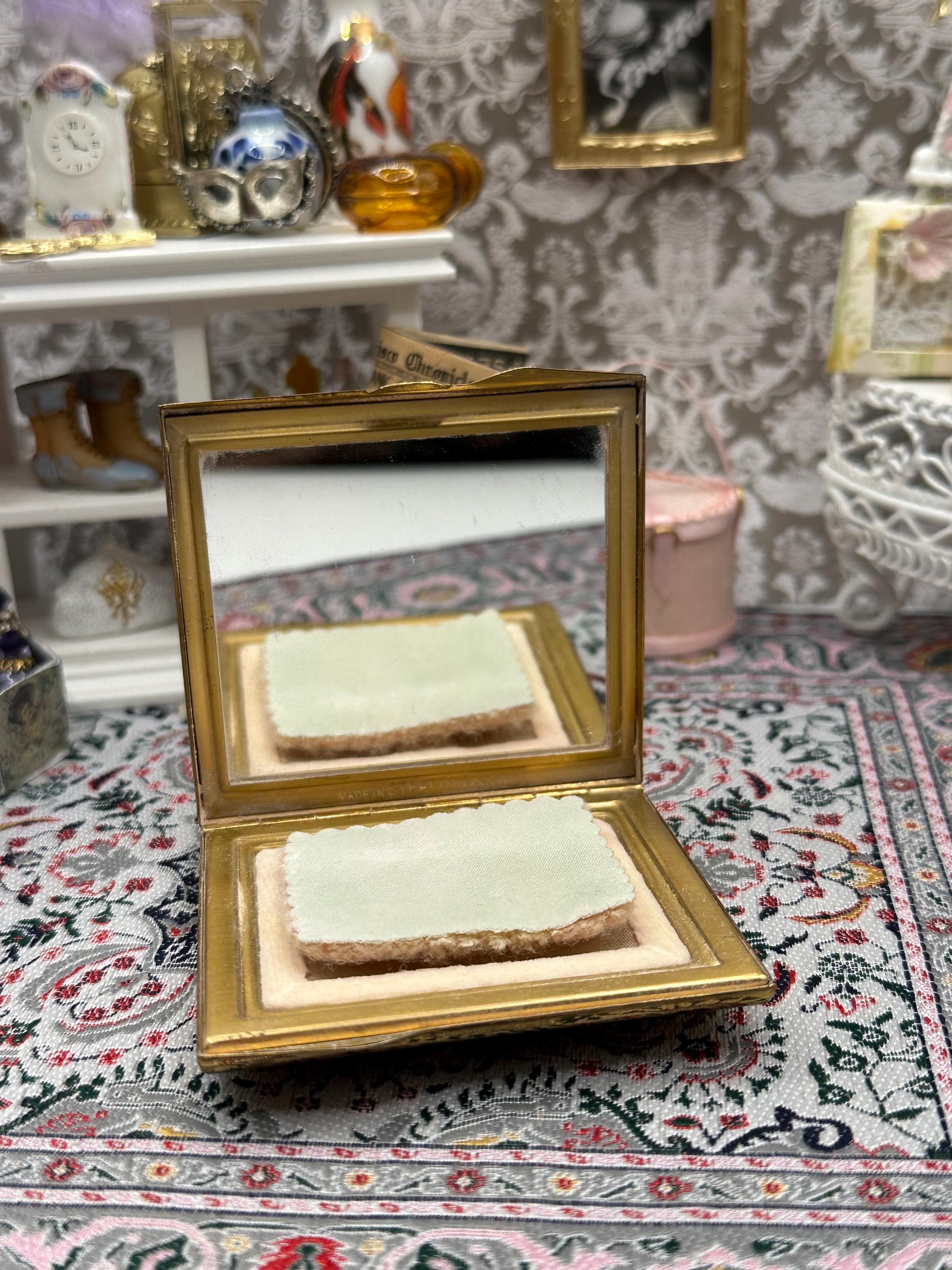 Boxed Stratton Square Powder Compact – Gold Tone, Unused with Powder Blue Pouch and box