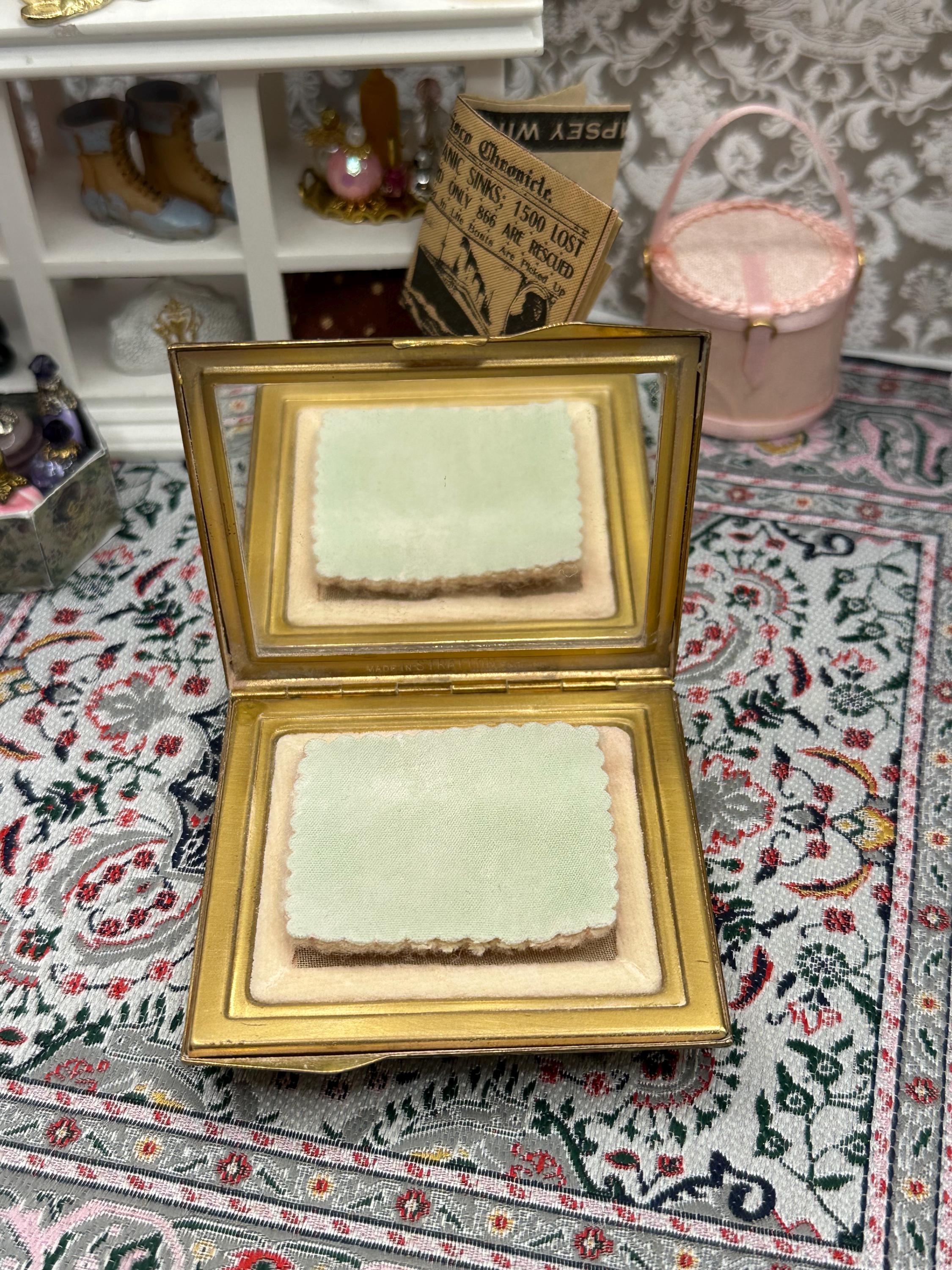 Boxed Stratton Square Powder Compact – Gold Tone, Unused with Powder Blue Pouch and box