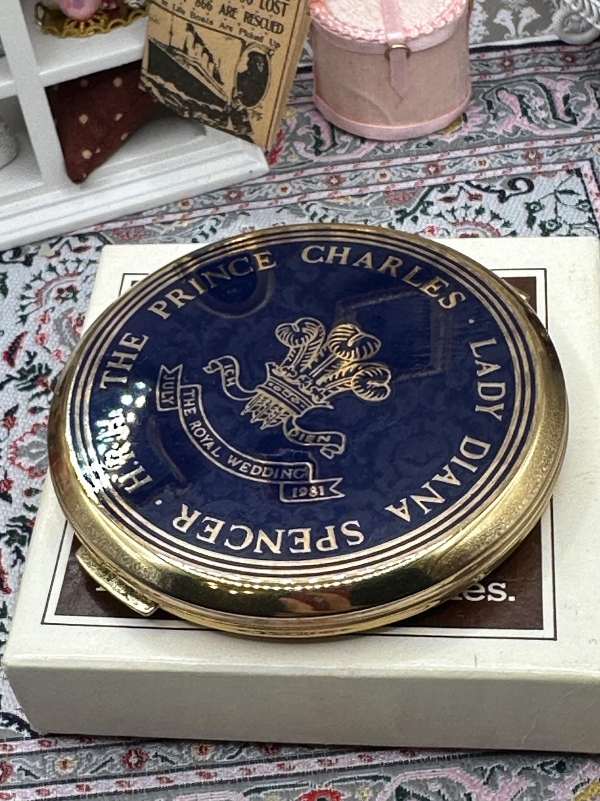 Vintage Unused Boxed Stratton Royal Wedding Powder Compact – Charles & Diana (1981)