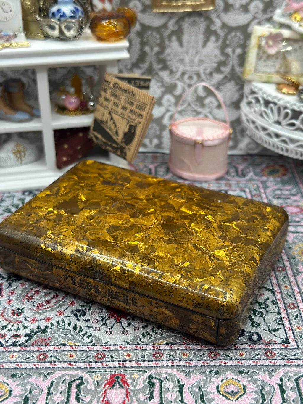Victorian Charm Antique Jahnckes Tin with Marbled Gold Brown Finish - Registered 1880