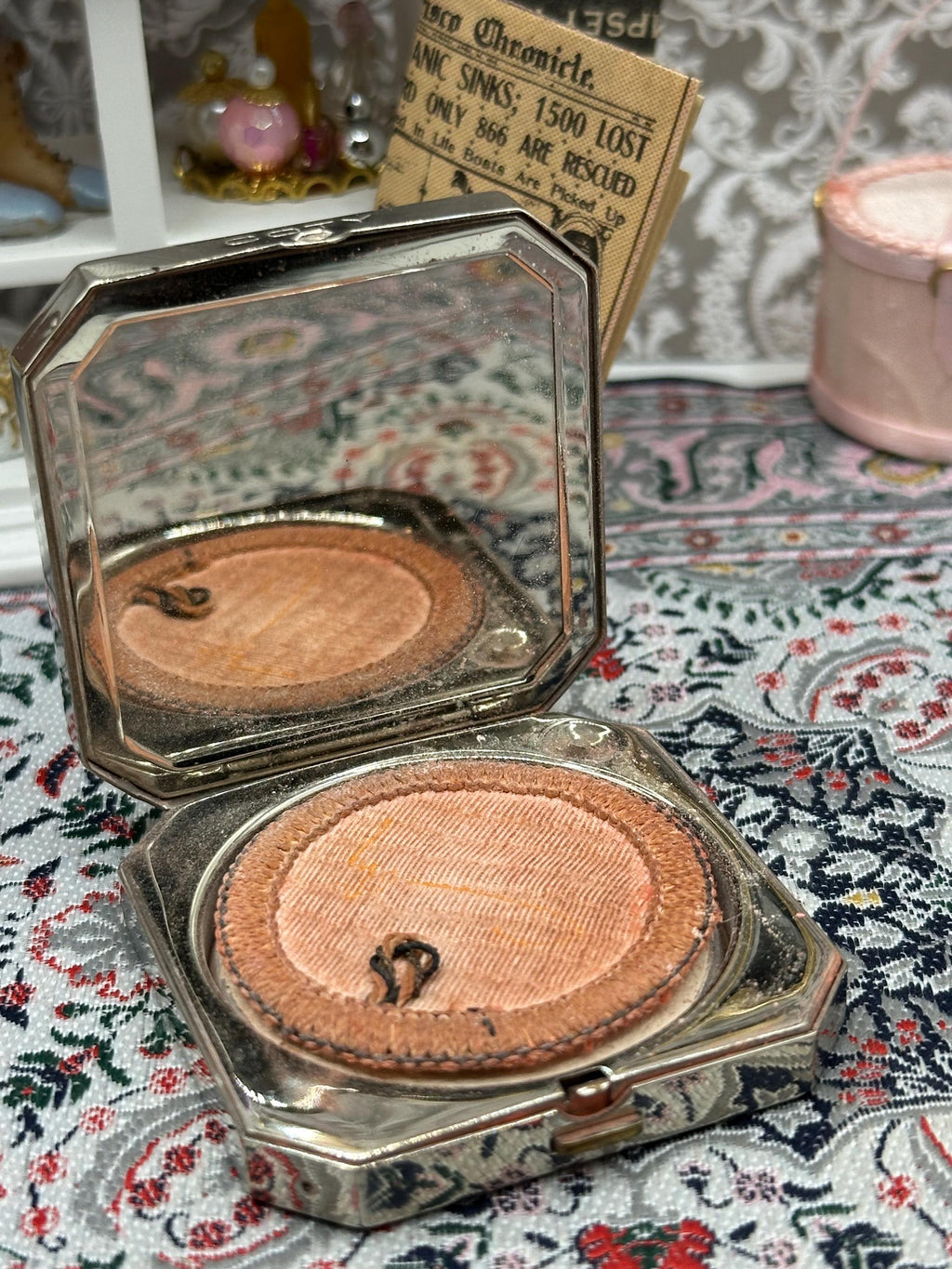 Coty Tri Powder Compact 1950s Silver Tone Double Compartment with Original Pouch