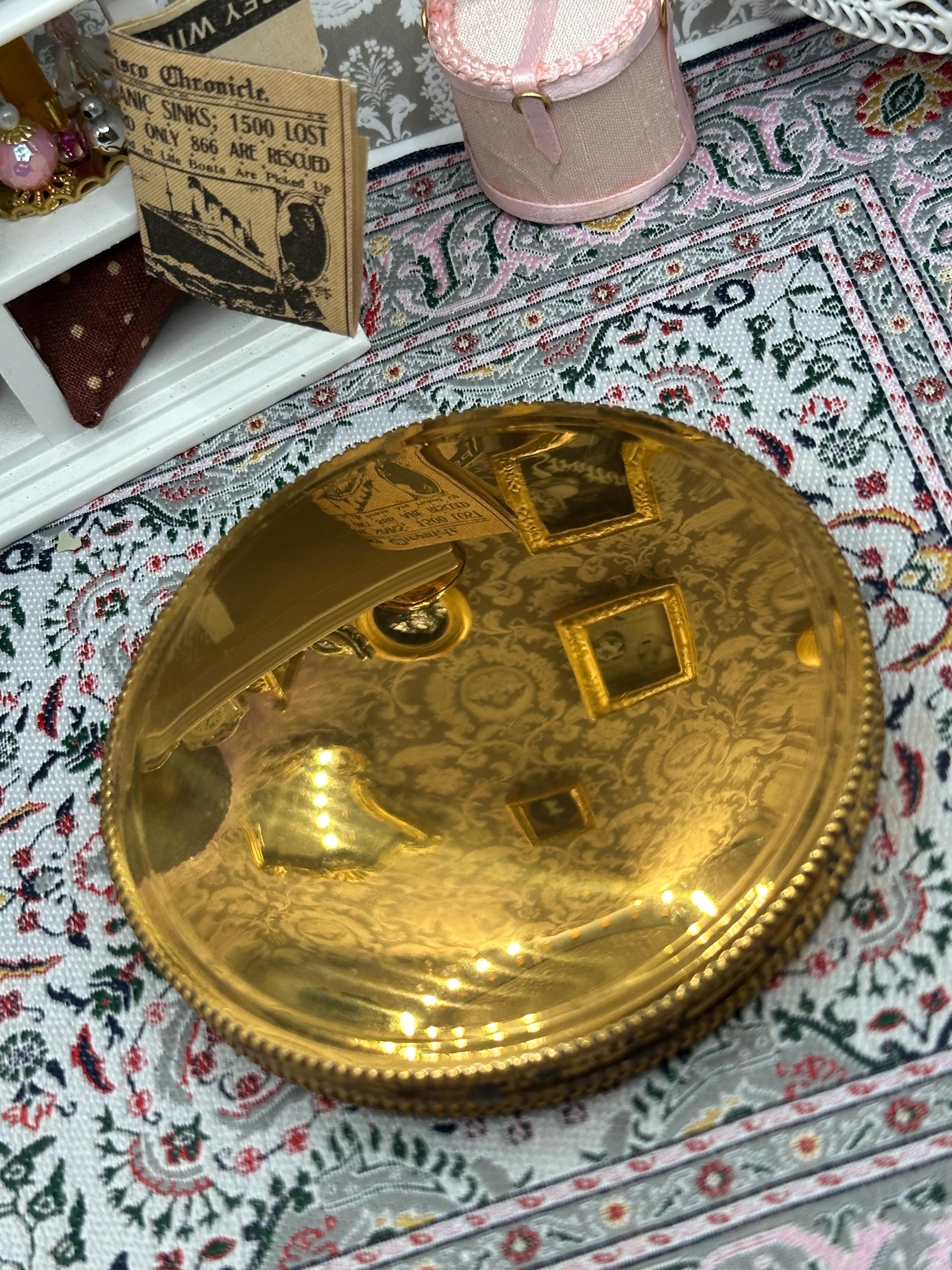 Large Floral Powder Compact Gold Tone Mint Green Vintage Vanity Art Deco Style