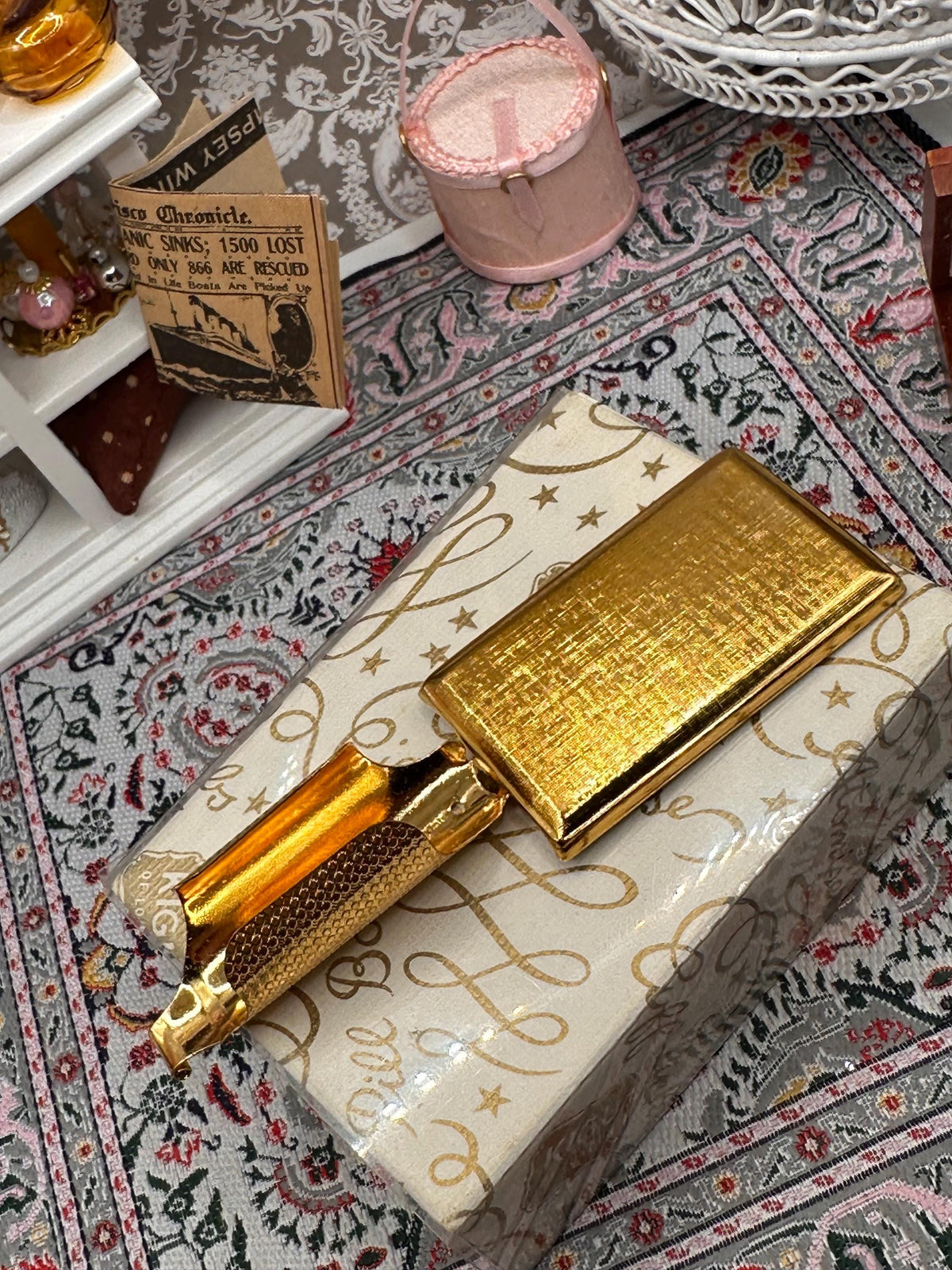 Glamorous Vintage Gold Tone Lipstick Holder in Original Box - Mid-Century Kigu Lipmirror