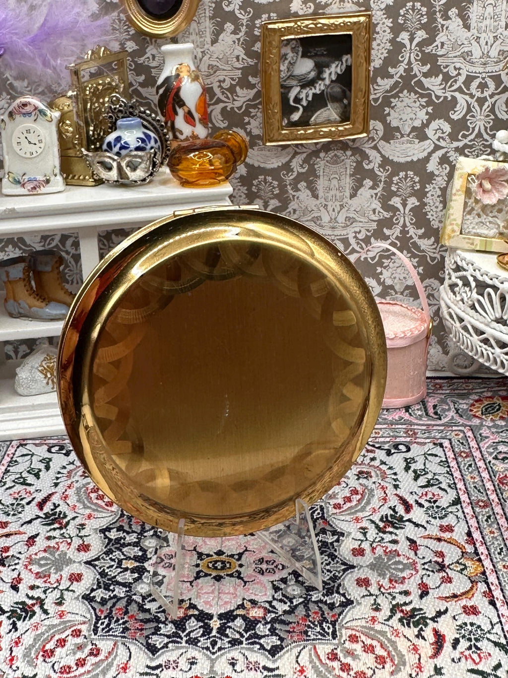 Vintage Gold Tone Powder Compact | 7.5cm | Unused | Mid Century Vanity Accessory | Made in England