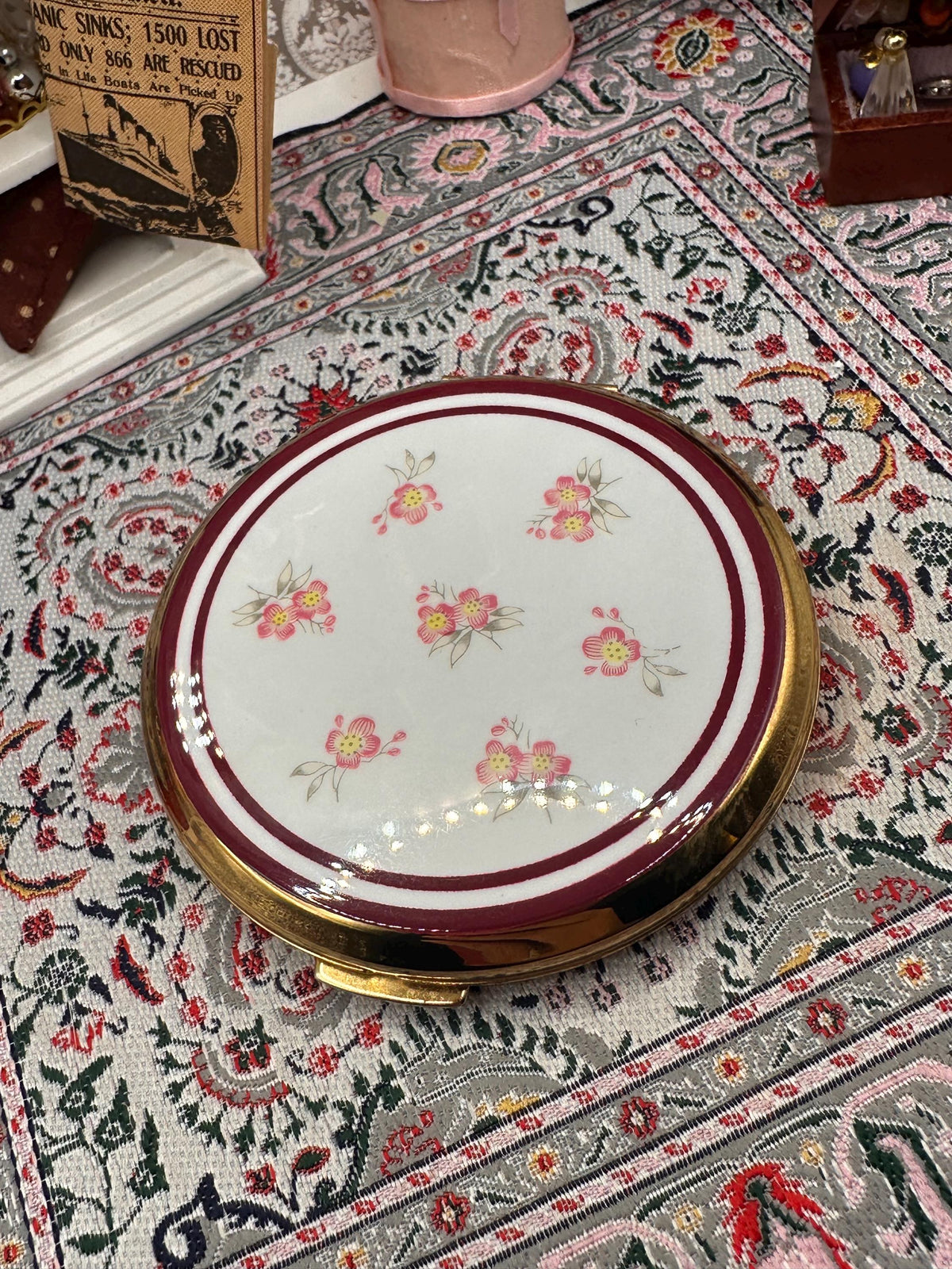 Vintage Stratton Powder Compact: 1960s Floral Enamel, Boxed with Tag