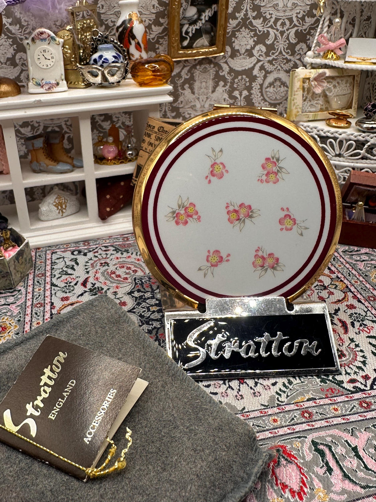 Vintage Stratton Powder Compact: 1960s Floral Enamel, Boxed with Tag