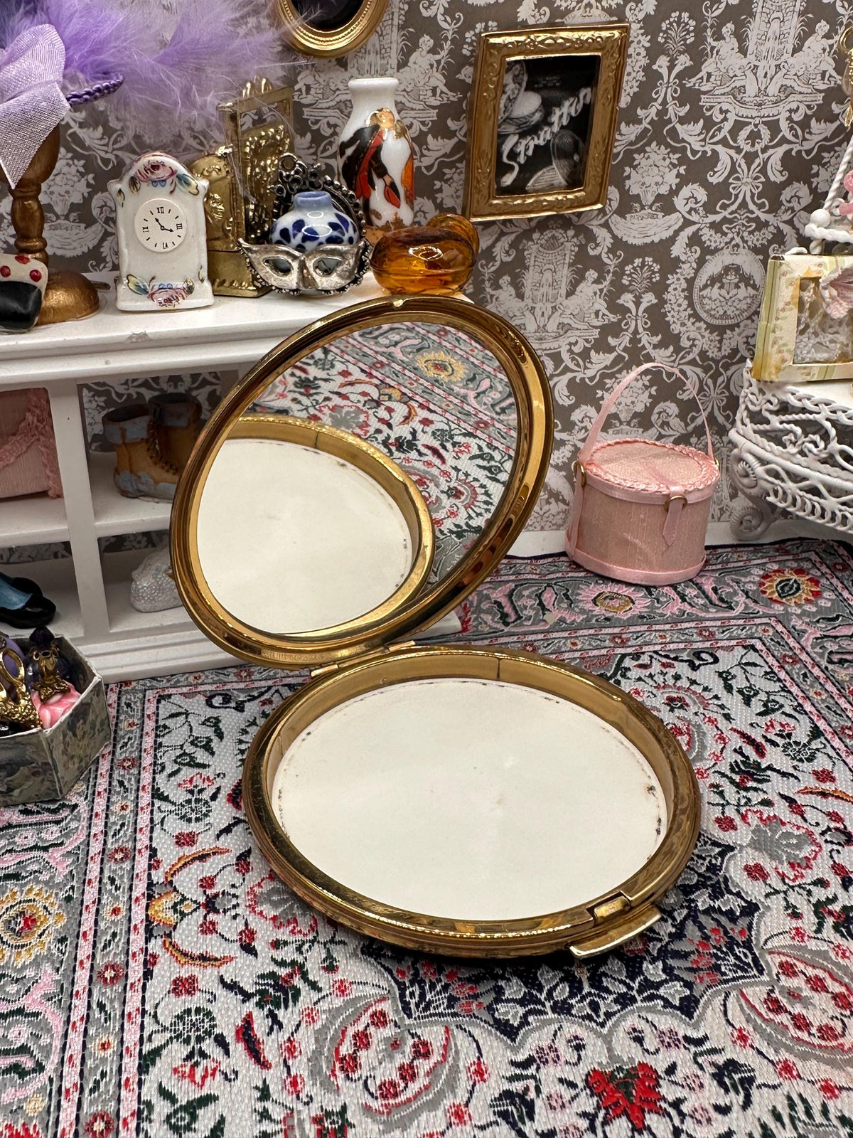 Vintage Stratton Powder Compact: 1960s Floral Enamel, Boxed with Tag