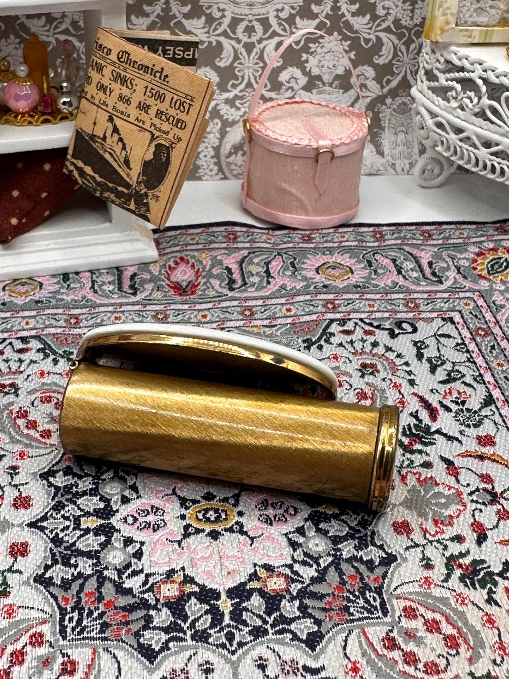 Vintage Kigu Lipview Compact Mirror: Gold Tone, Pink Floral Ceramic, England