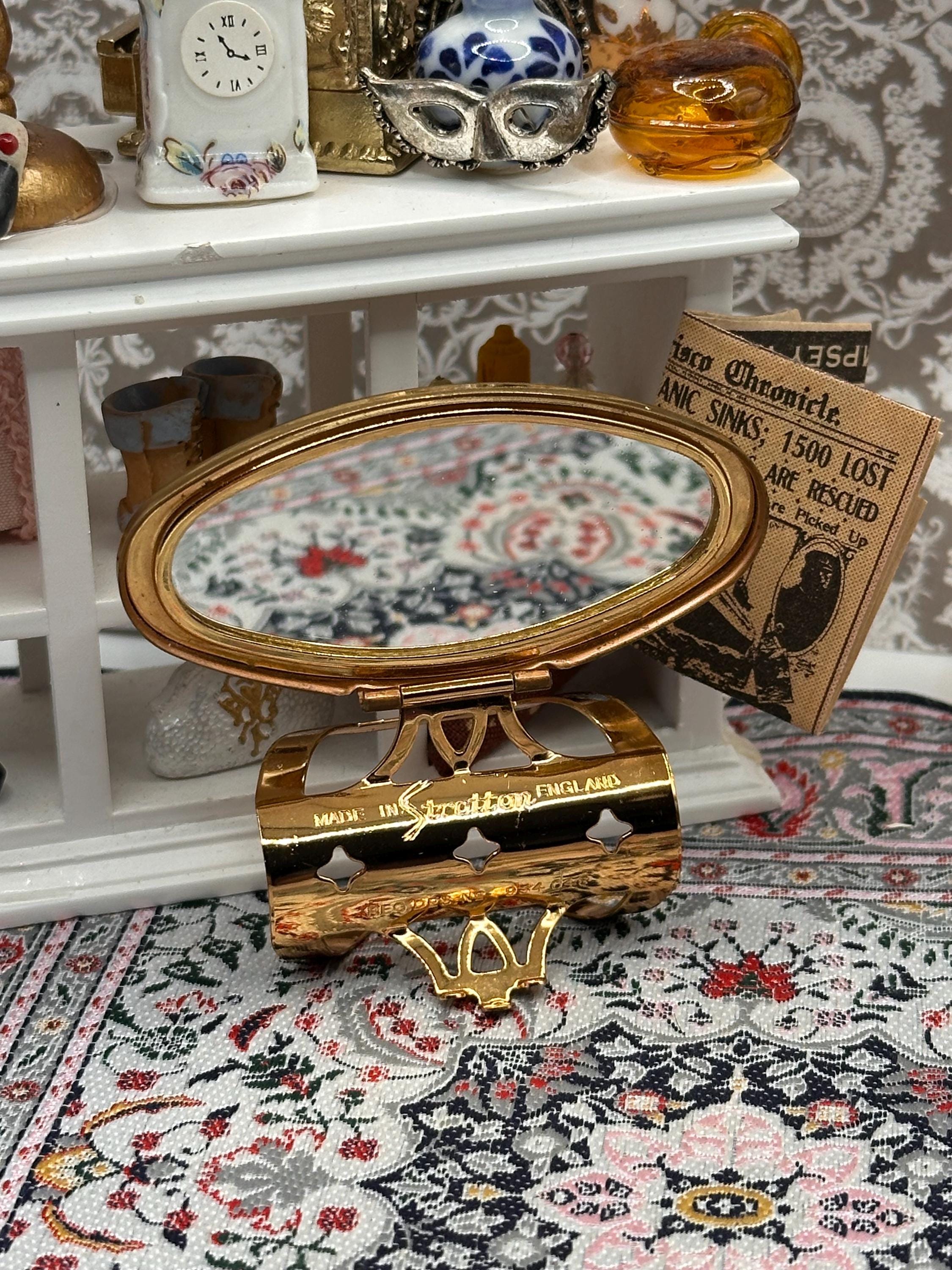 Vintage Stratton Lipview Compact Gold Tone Leaf Design, Mid Century Convertible Compact with Mirror
