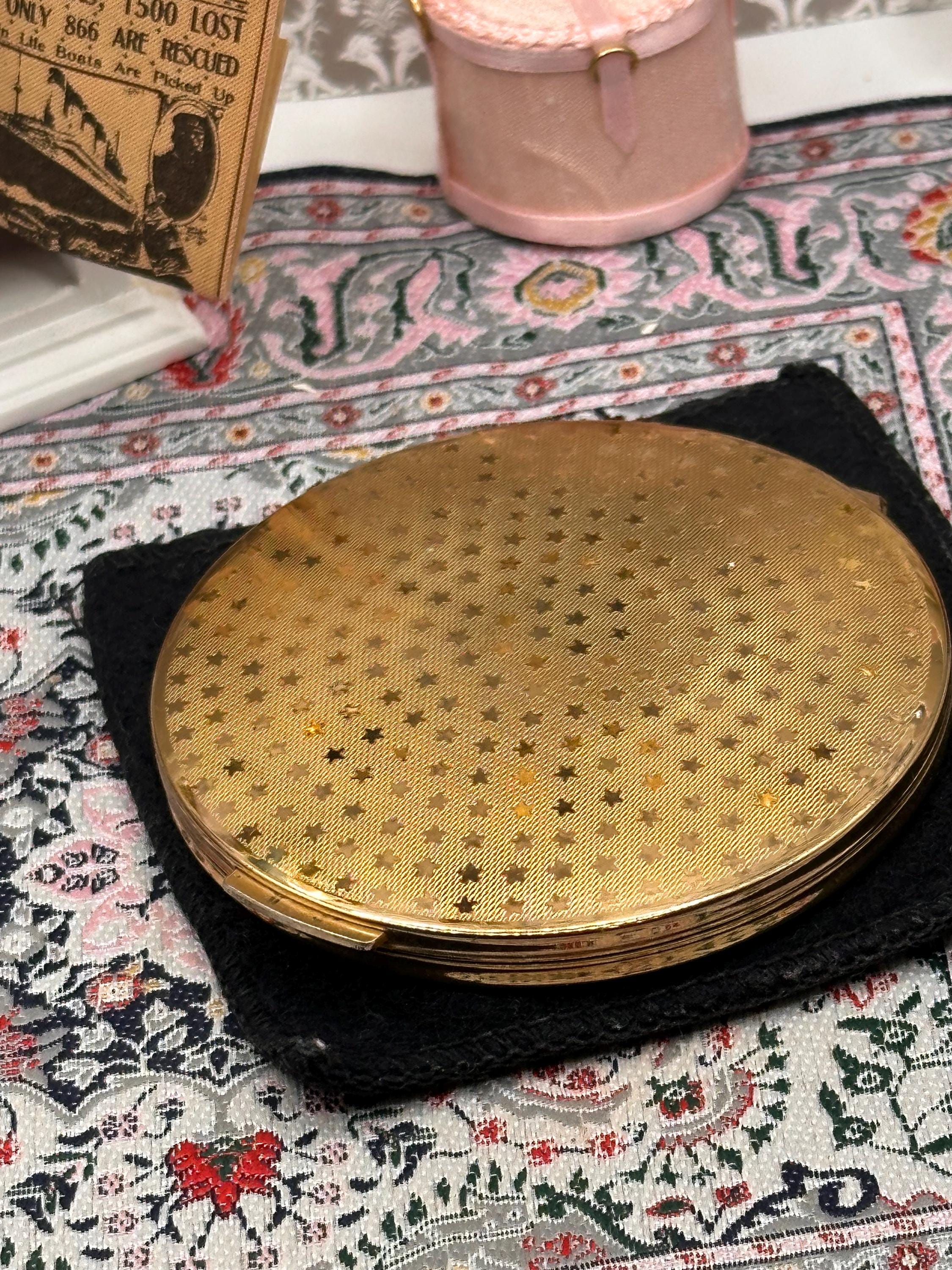 Vintage Stratton Slimline Powder Compact, Gold Diagonal Engine Turn, Star Base