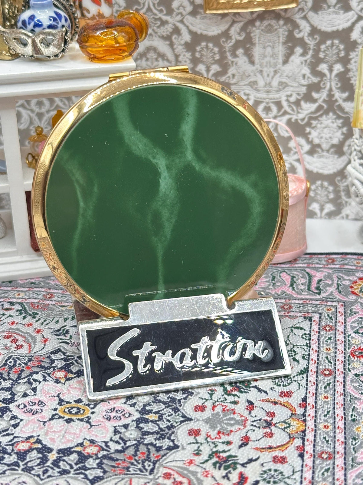 Vintage Stratton Green Enamel Powder Compact, Gold Tone, Mirror & Puff, 7.5cm