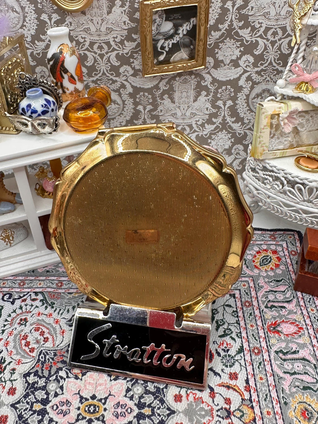 Vintage Stratton Bird & Floral Powder Compact, Black Enamel, Scalloped Edge, Mirror, 8.5cm
