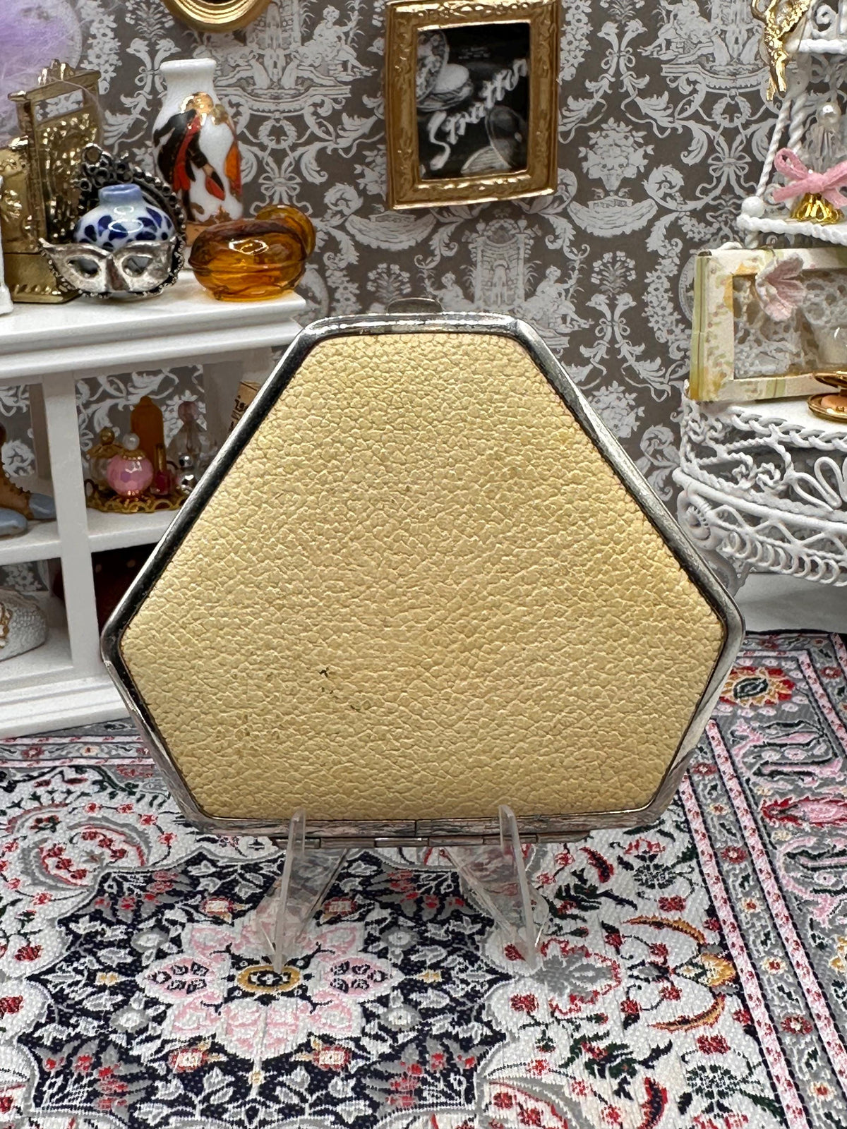 Art Deco Leather Covered Powder Compact, L.F. (Louis Frères), French, 1930s Chrome Frame